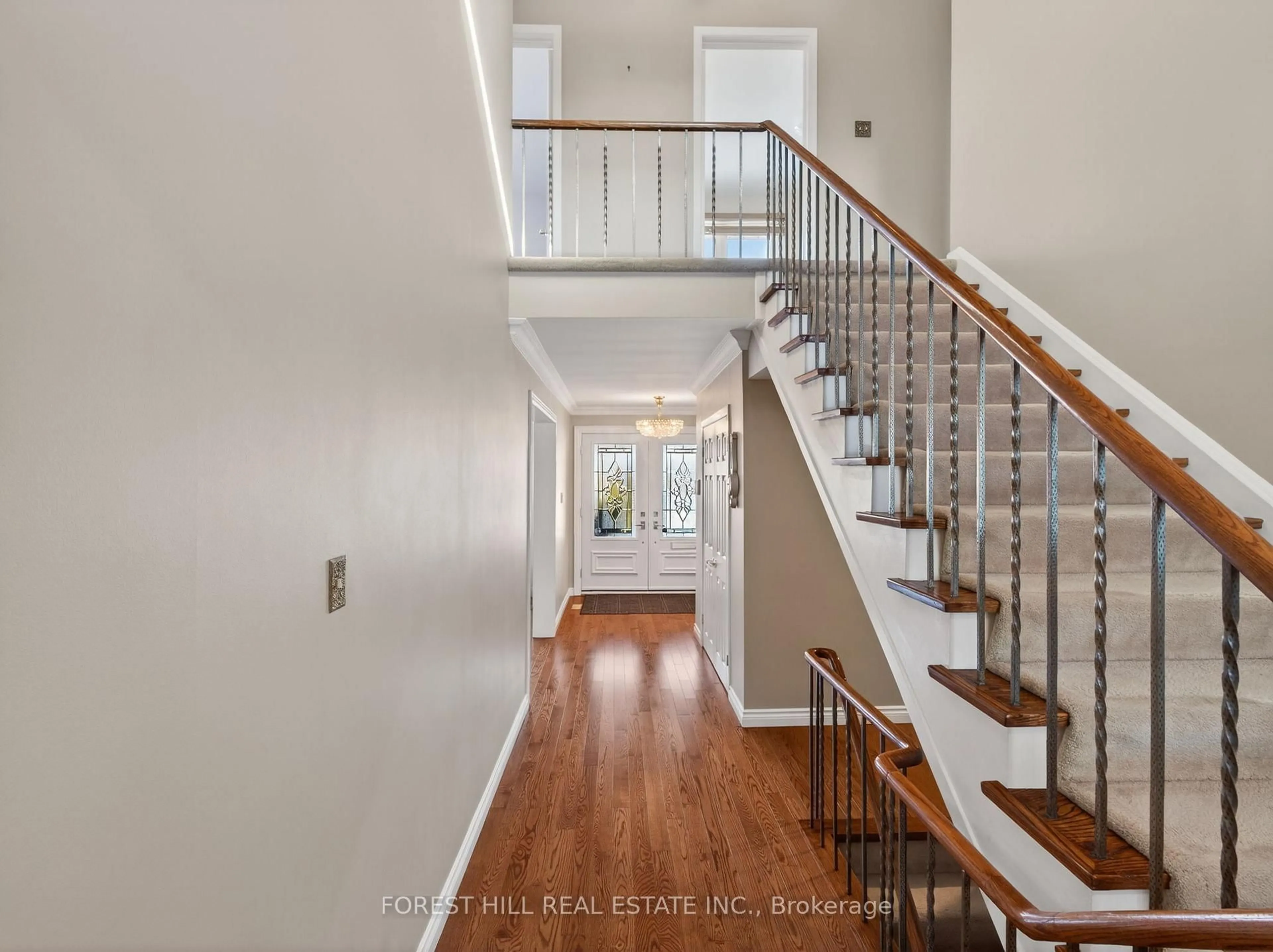 Unknown for 694 Conacher Dr, Toronto Ontario M2M 3N6