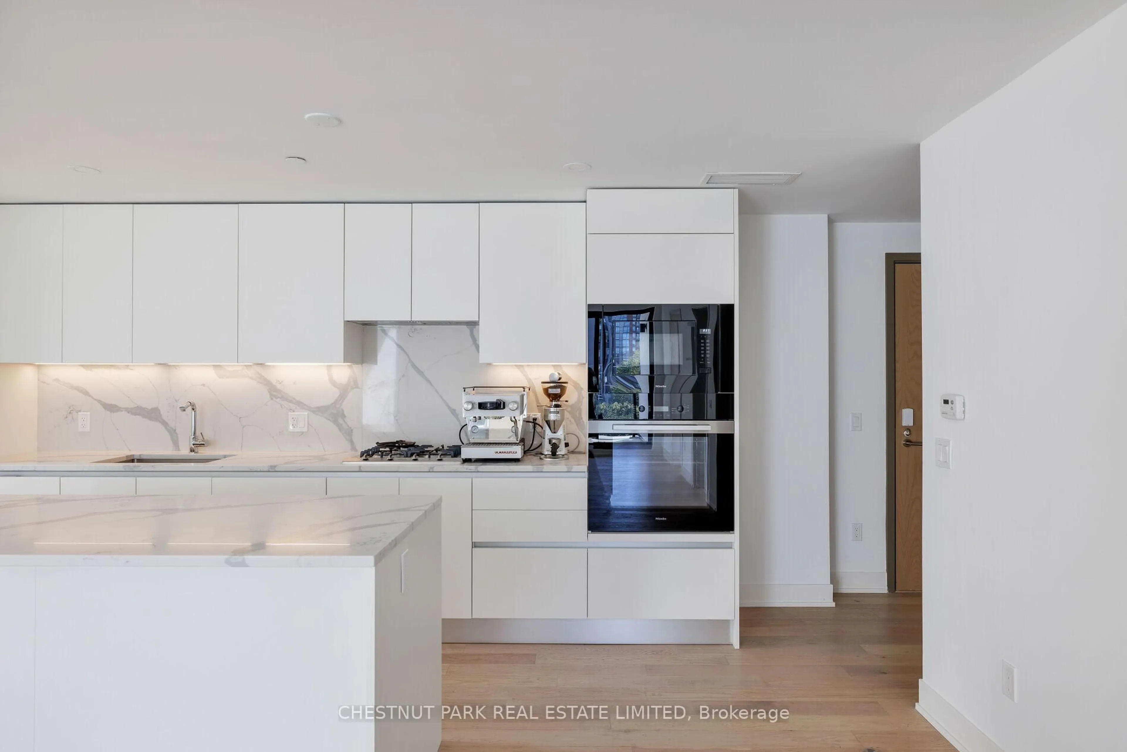 Contemporary kitchen, unknown for 200 Keewatin Ave #PH406, Toronto Ontario M4P 1Z8