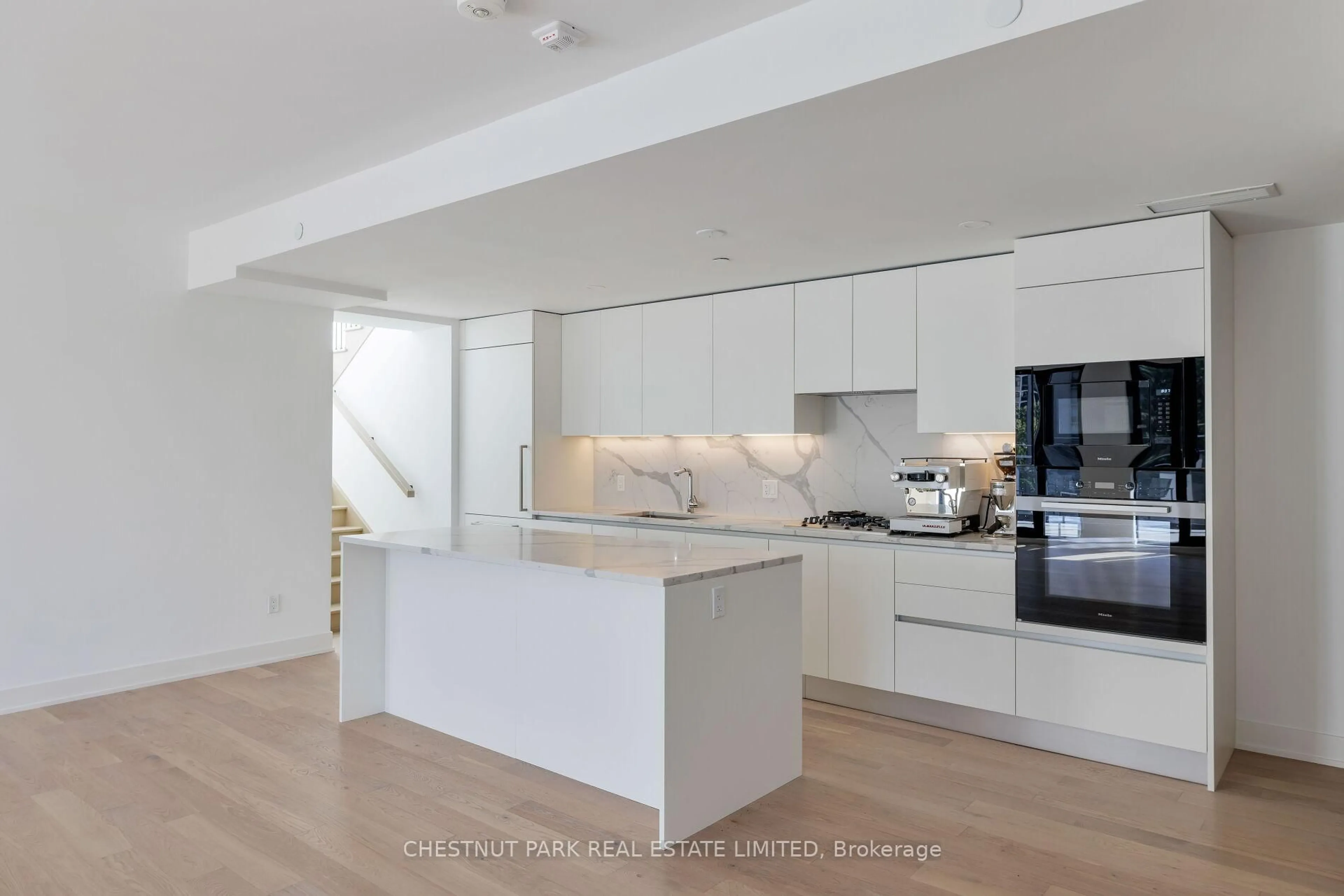 Contemporary kitchen, unknown for 200 Keewatin Ave #PH406, Toronto Ontario M4P 1Z8