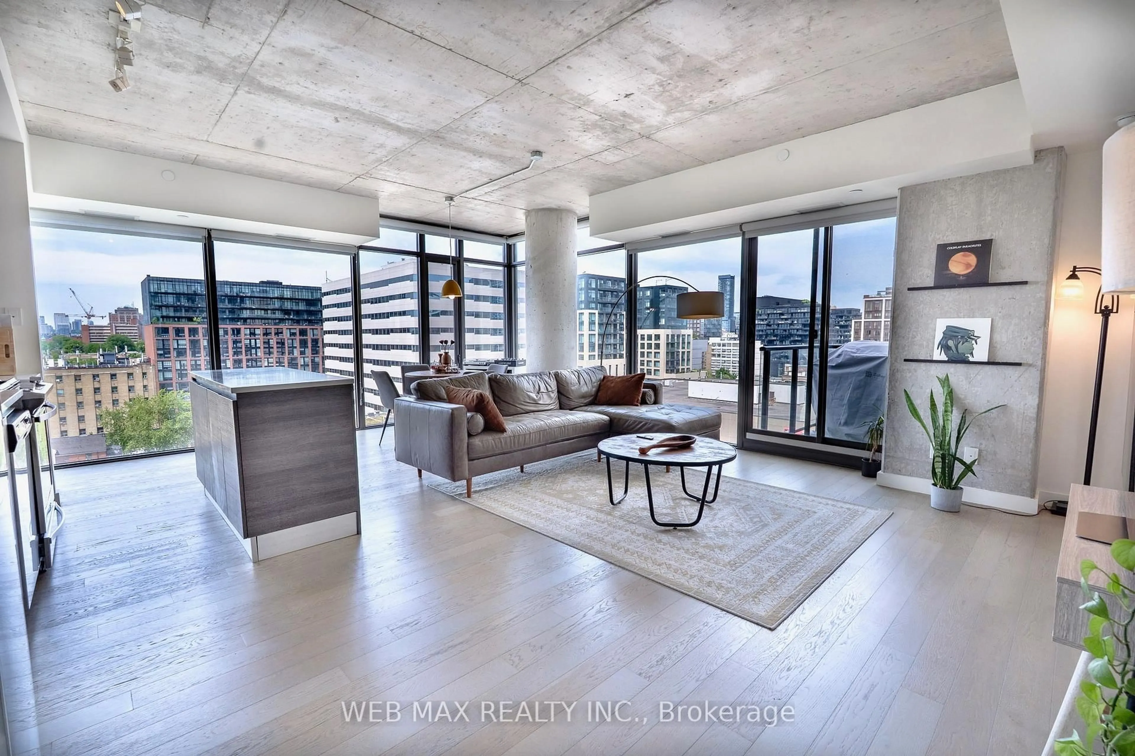 Living room with furniture, unknown for 111 Bathurst St #Unit 1005, Toronto Ontario M5V 0M9