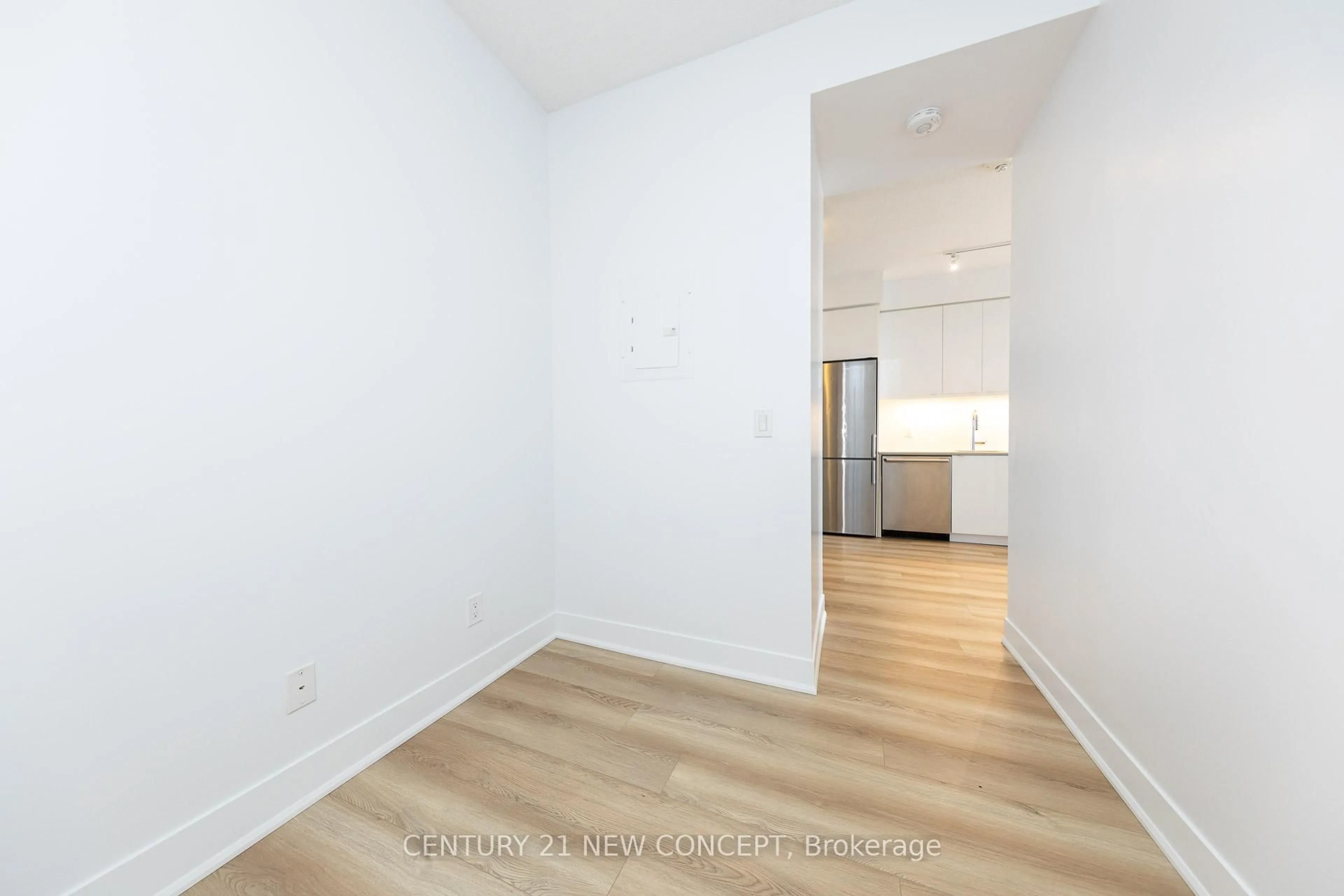 A pic of a room for 7 Kenaston Gdns #323, Toronto Ontario M2K 0E9