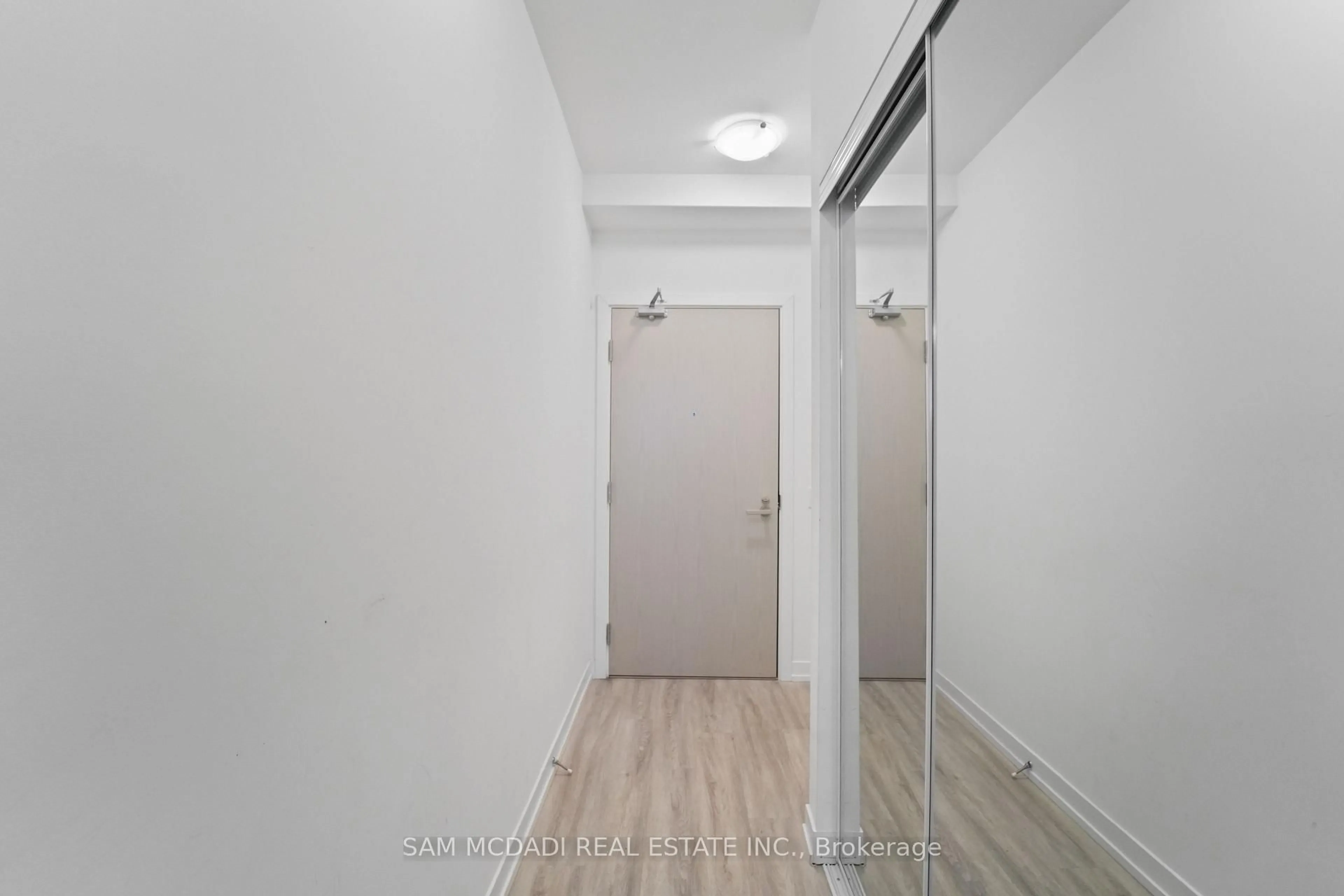 A pic of a room for 55 Cooper St #6005, Toronto Ontario M5E 0G1