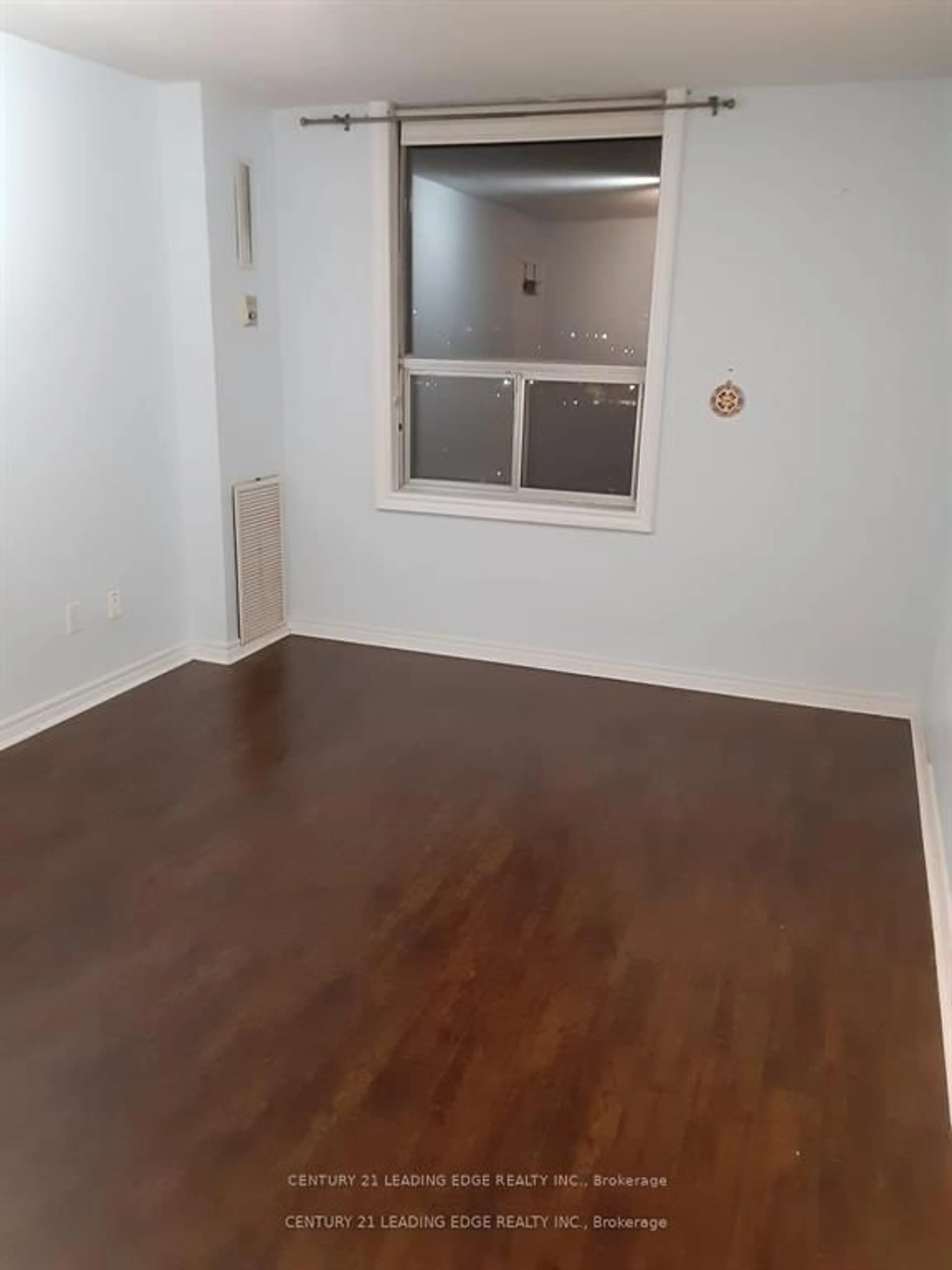 A pic of a room for 5 Shady Gfwy #1605, Toronto Ontario M3C 3A5