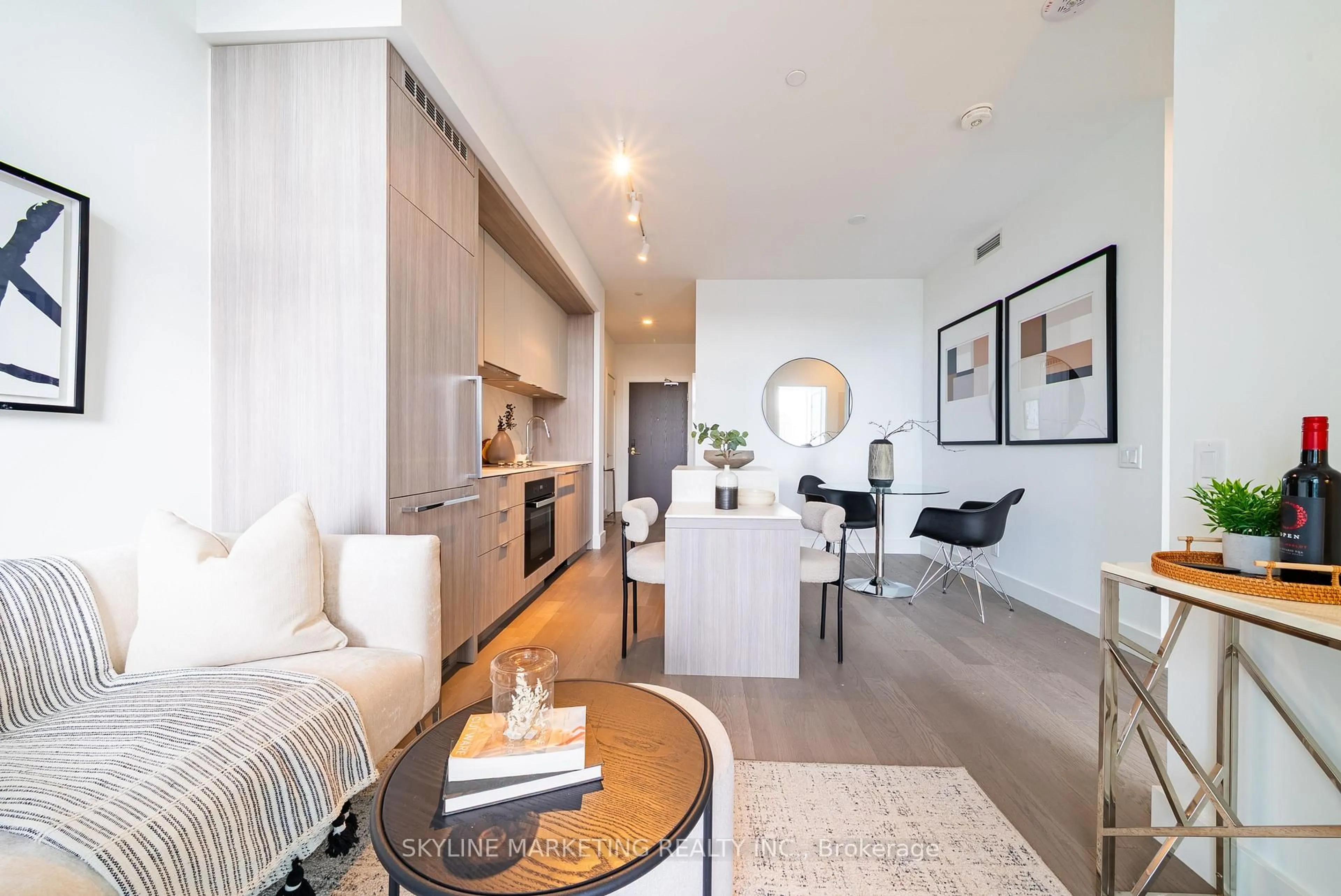 Open concept kitchen, unknown for 6 Greenbriar Rd #1008, Toronto Ontario M2K 0H6