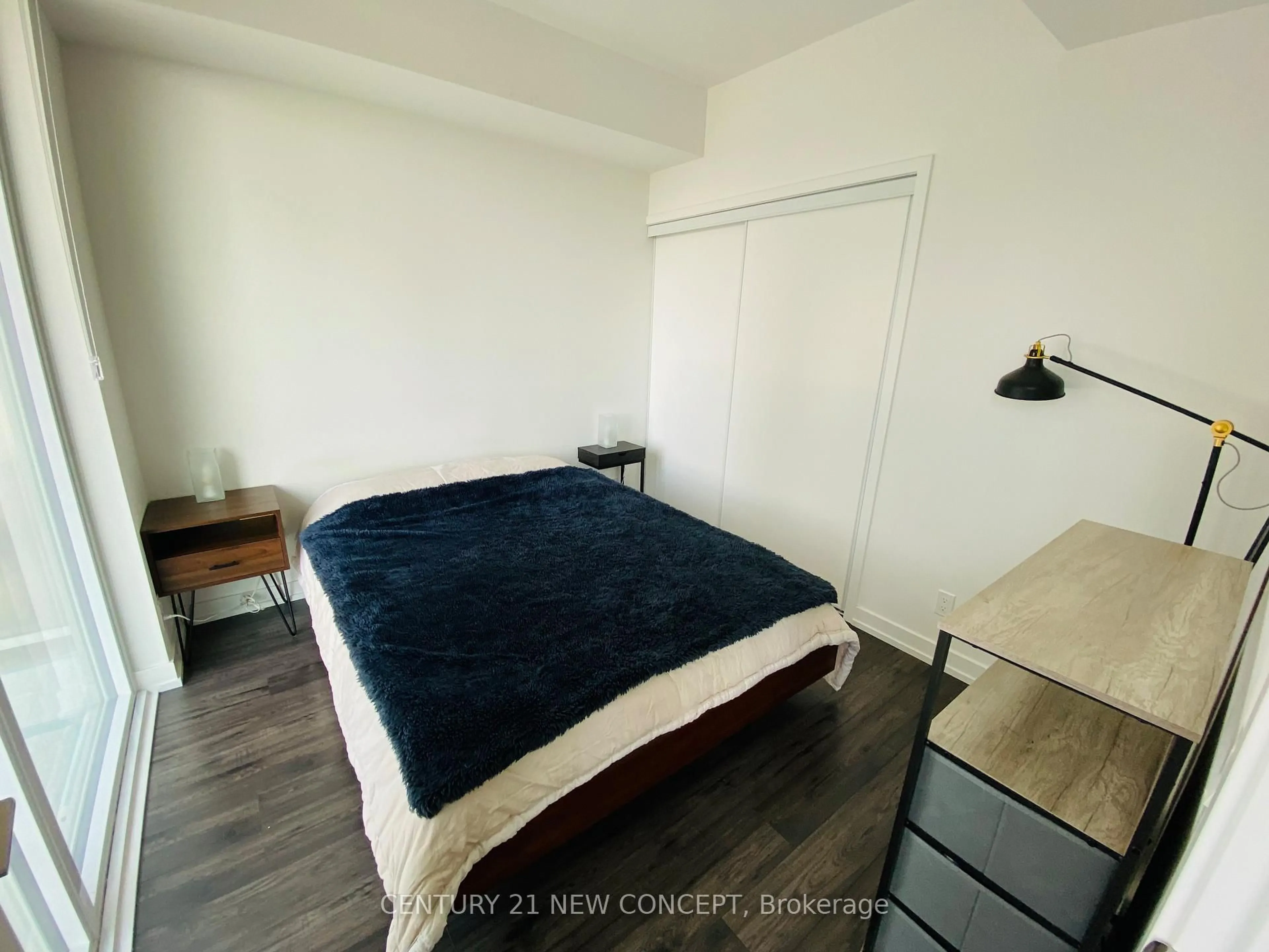 A pic of a room for 33 Helendale Ave #901, Toronto Ontario M2N 0L2