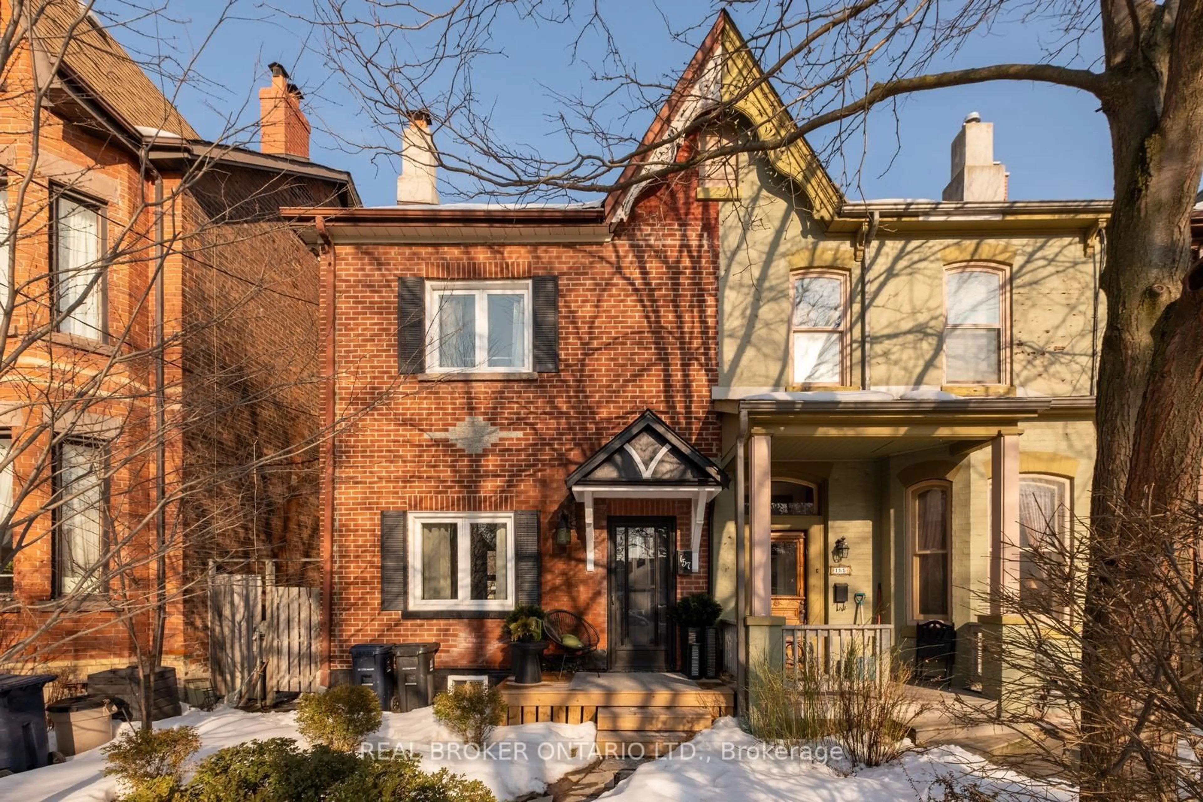 Home with brick exterior material, street for 157 Lippincott St, Toronto Ontario M5S 2P3