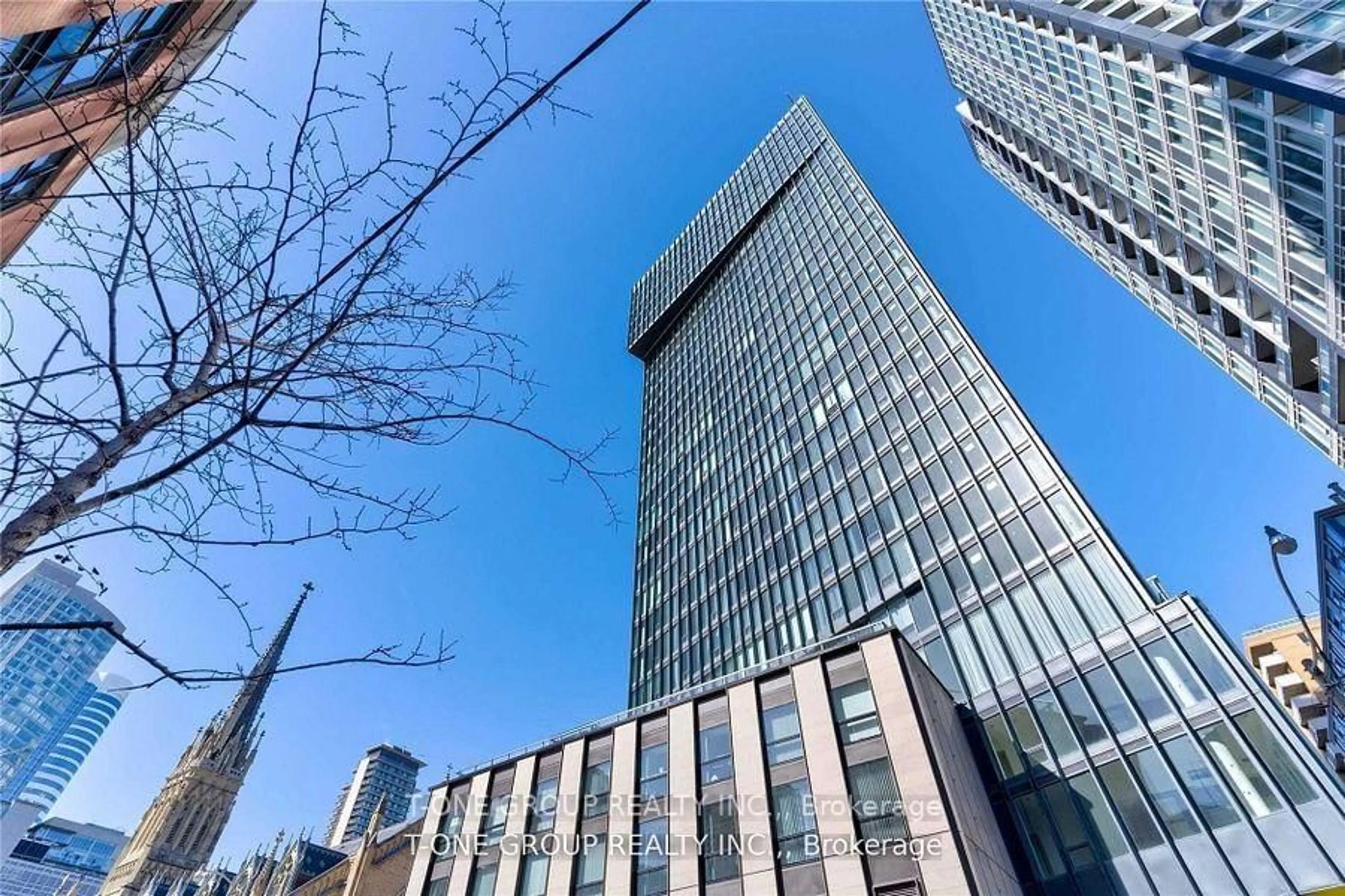 Unknown for 60 Shuter St #316, Toronto Ontario M5B 0B7