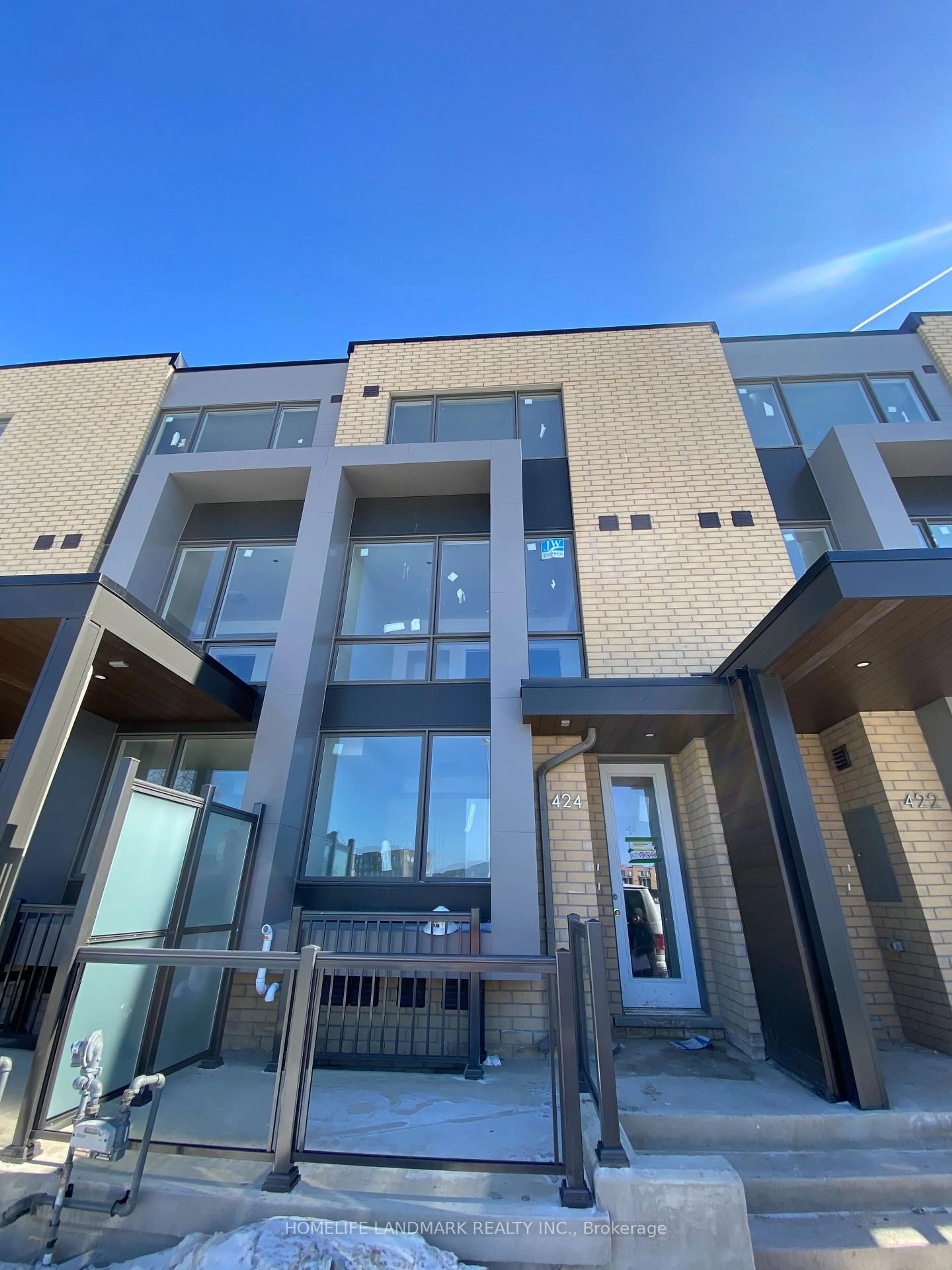 Unknown for 424 Lawrence Heights Way #Block 5C, POTL 49, Toronto Ontario M6A 2M3