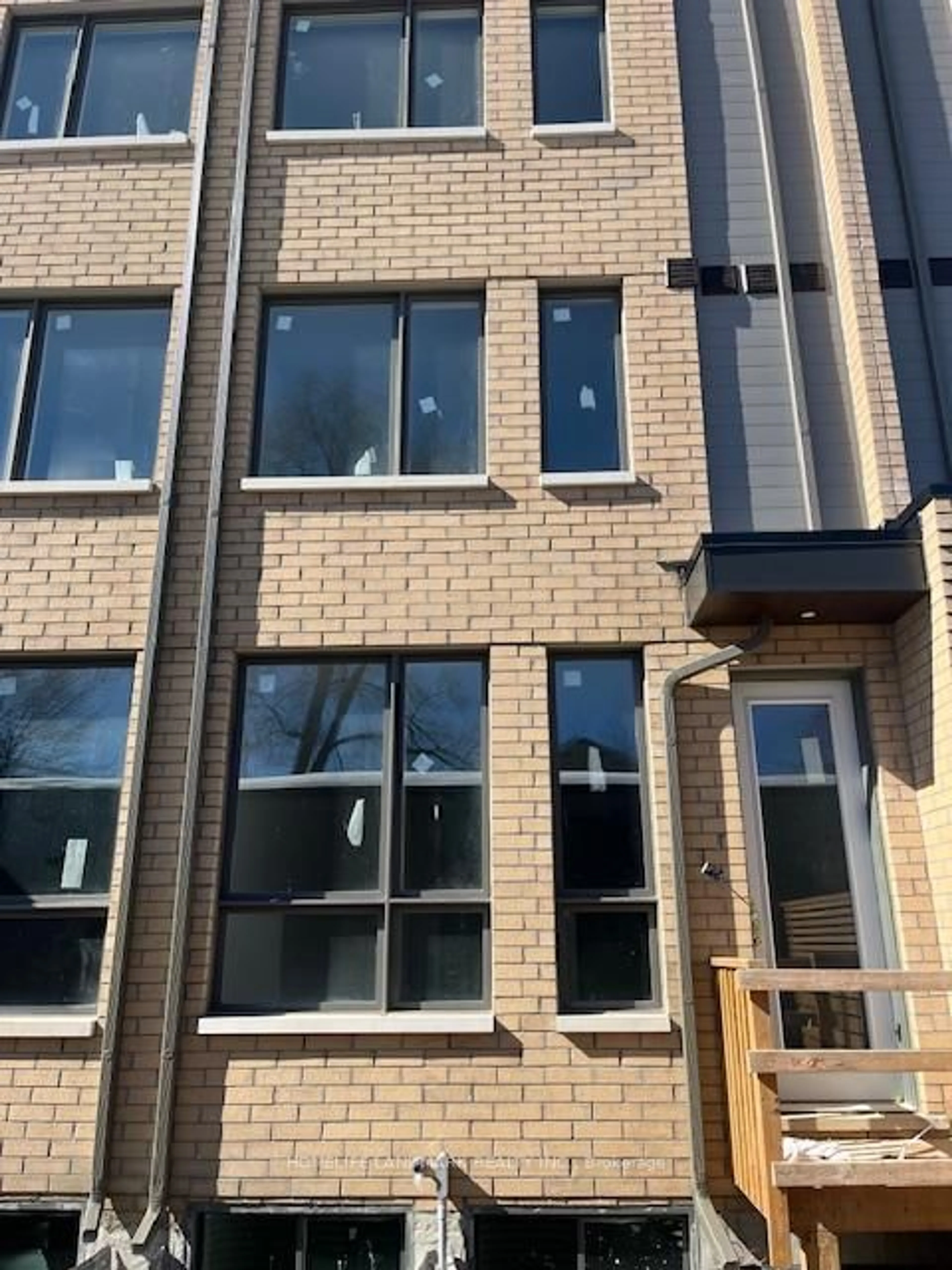 Home with brick exterior material, building for 424 Lawrence Heights Way #Block 5C, POTL 49, Toronto Ontario M6A 2M3