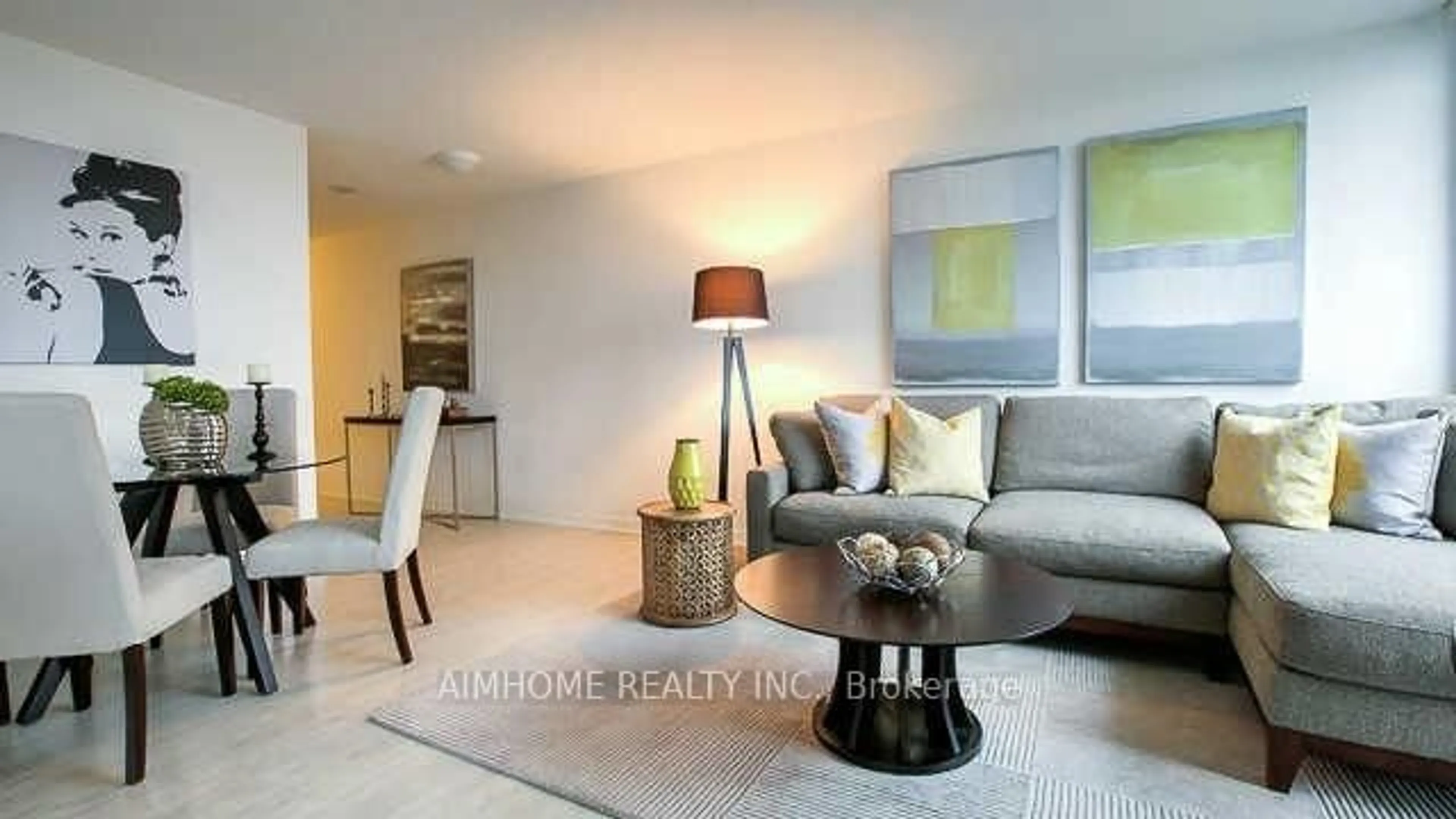 Living room with furniture, unknown for 19 Singer Crt #921, Toronto Ontario M2K 0B2