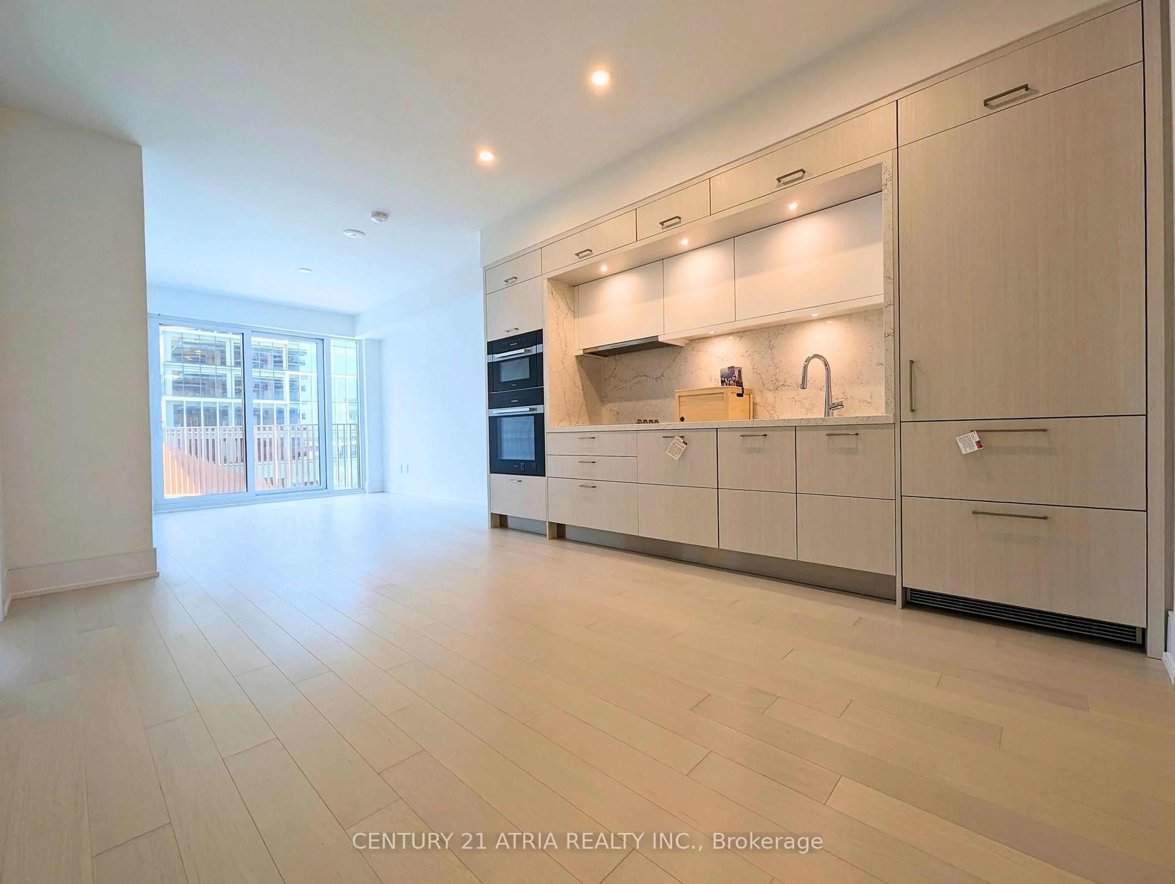 Open concept kitchen, ceramic/tile floor for 155 Merchants' Wharf #523, Toronto Ontario M5A 0Y4