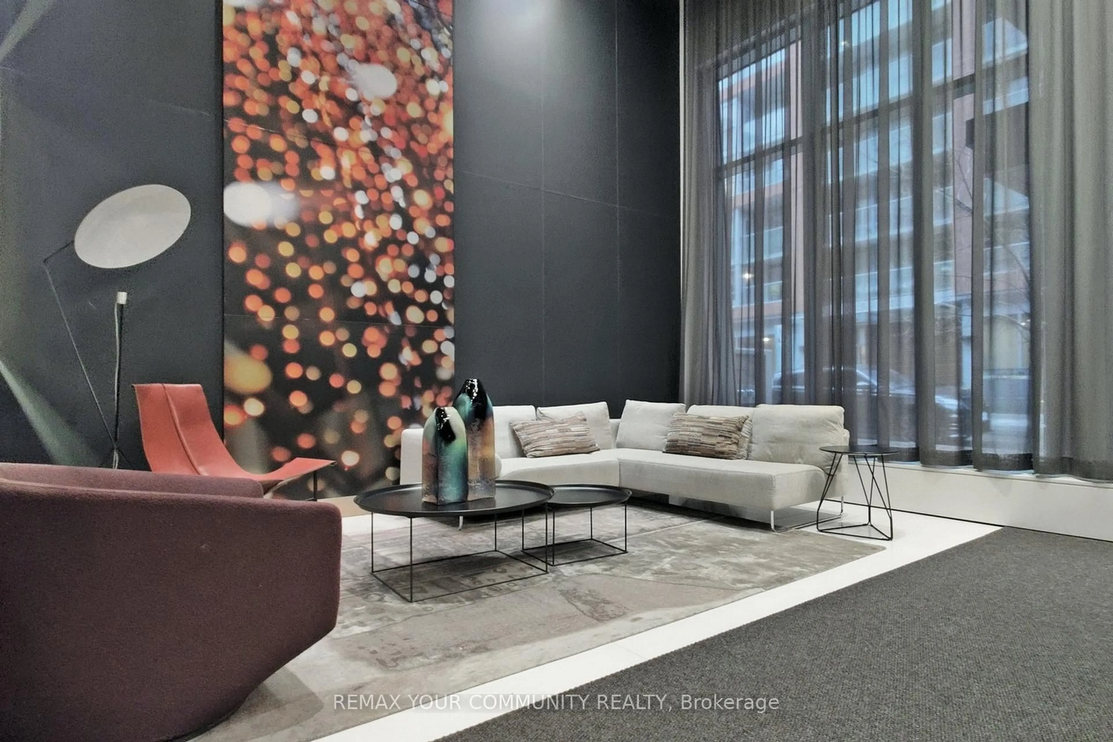 Lobby for 30 Nelson St #408, Toronto Ontario M5V 0H5