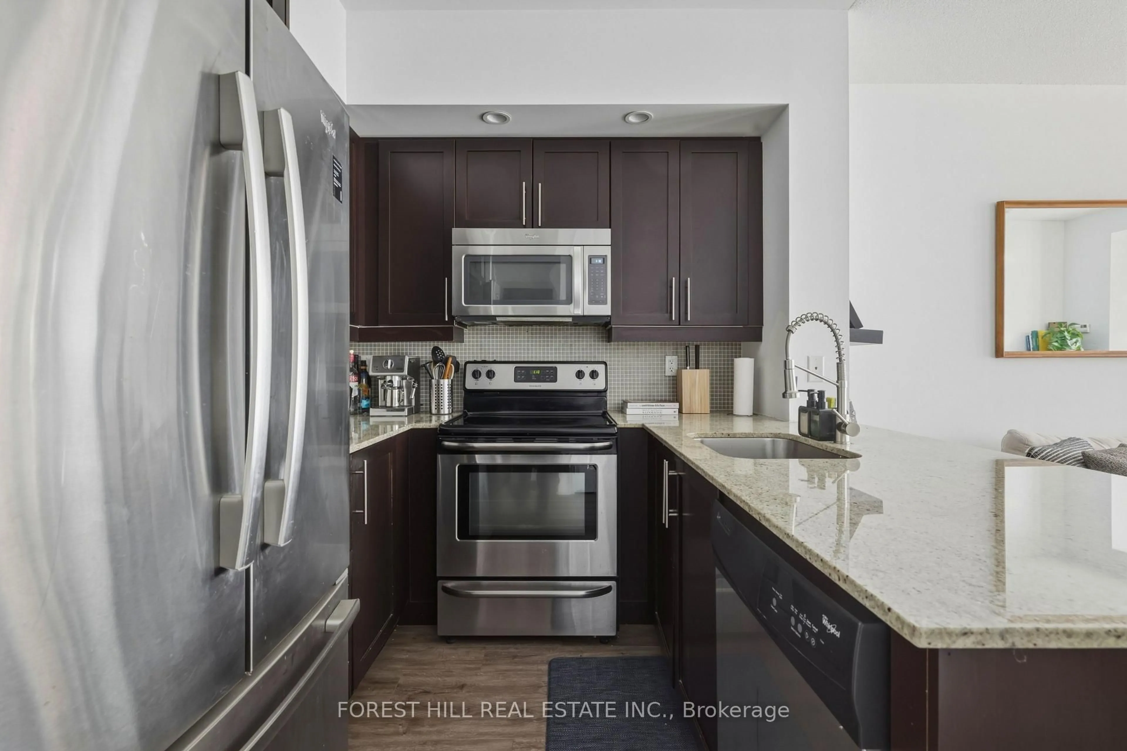 Standard kitchen, ceramic/tile floor for 75 East Liberty St #2207, Toronto Ontario M6K 3R3