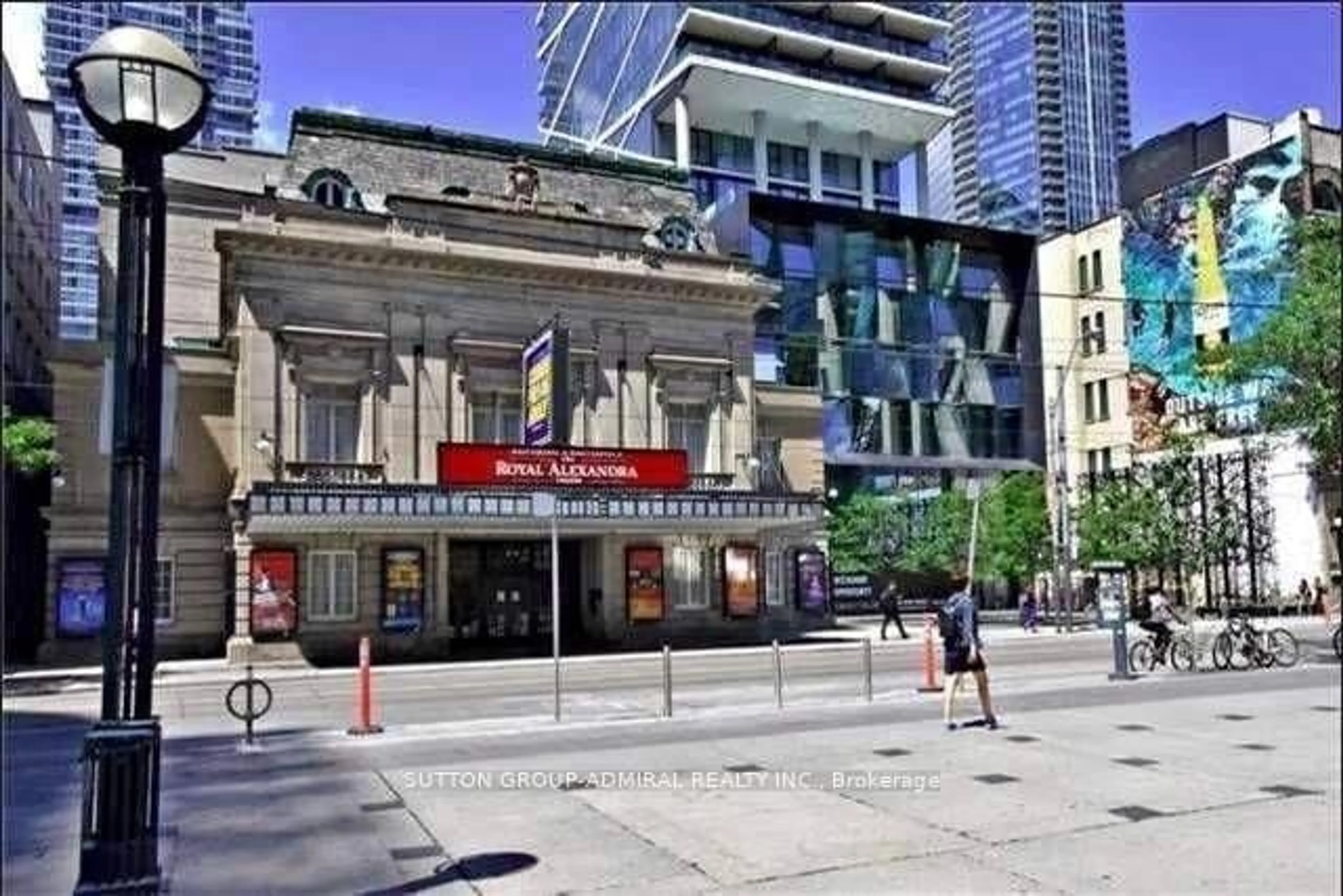 Unknown for 224 King St #1405, Toronto Ontario M5V 1H8