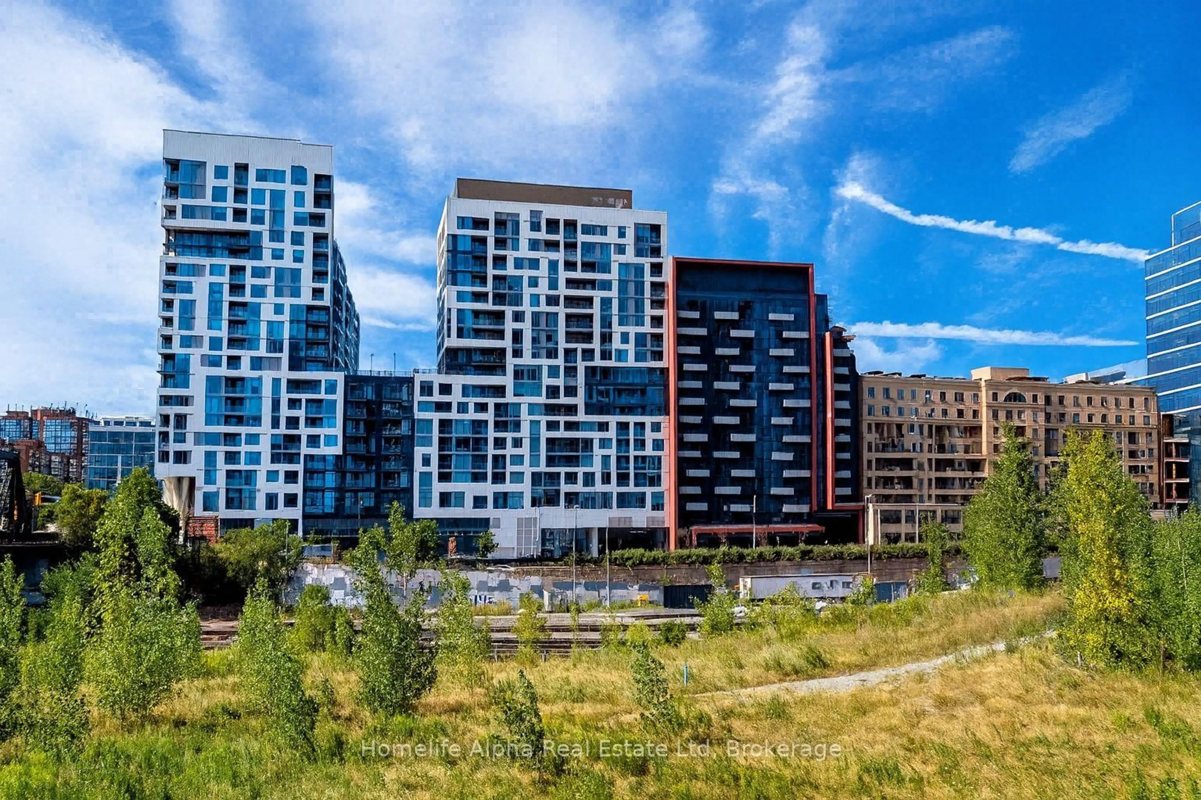 Unknown for 576 Front St #704, Toronto Ontario M5V 0P8