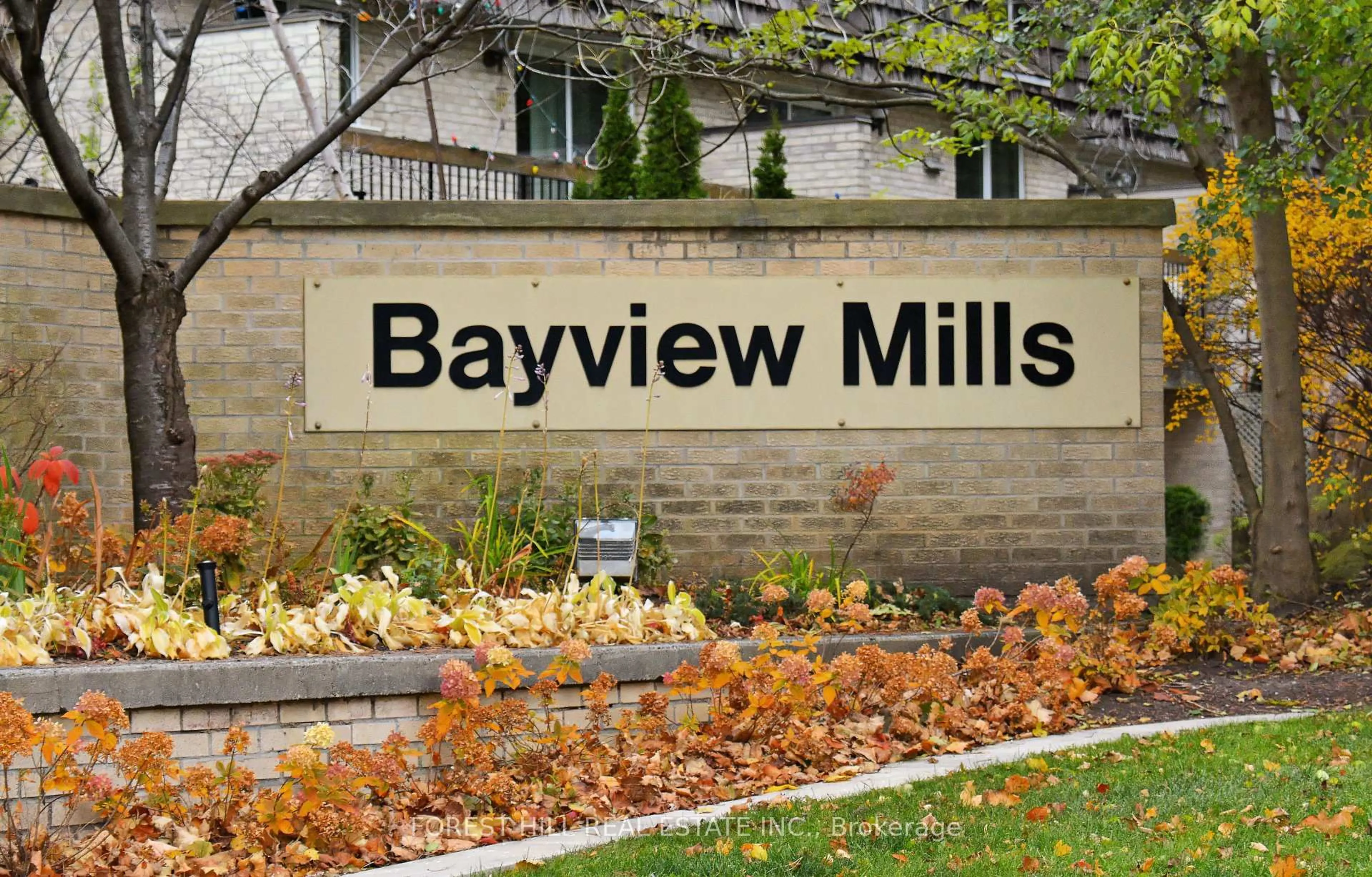 Indoor foyer for 45 Sugar Mill Way #259, Toronto Ontario M2L 1R5