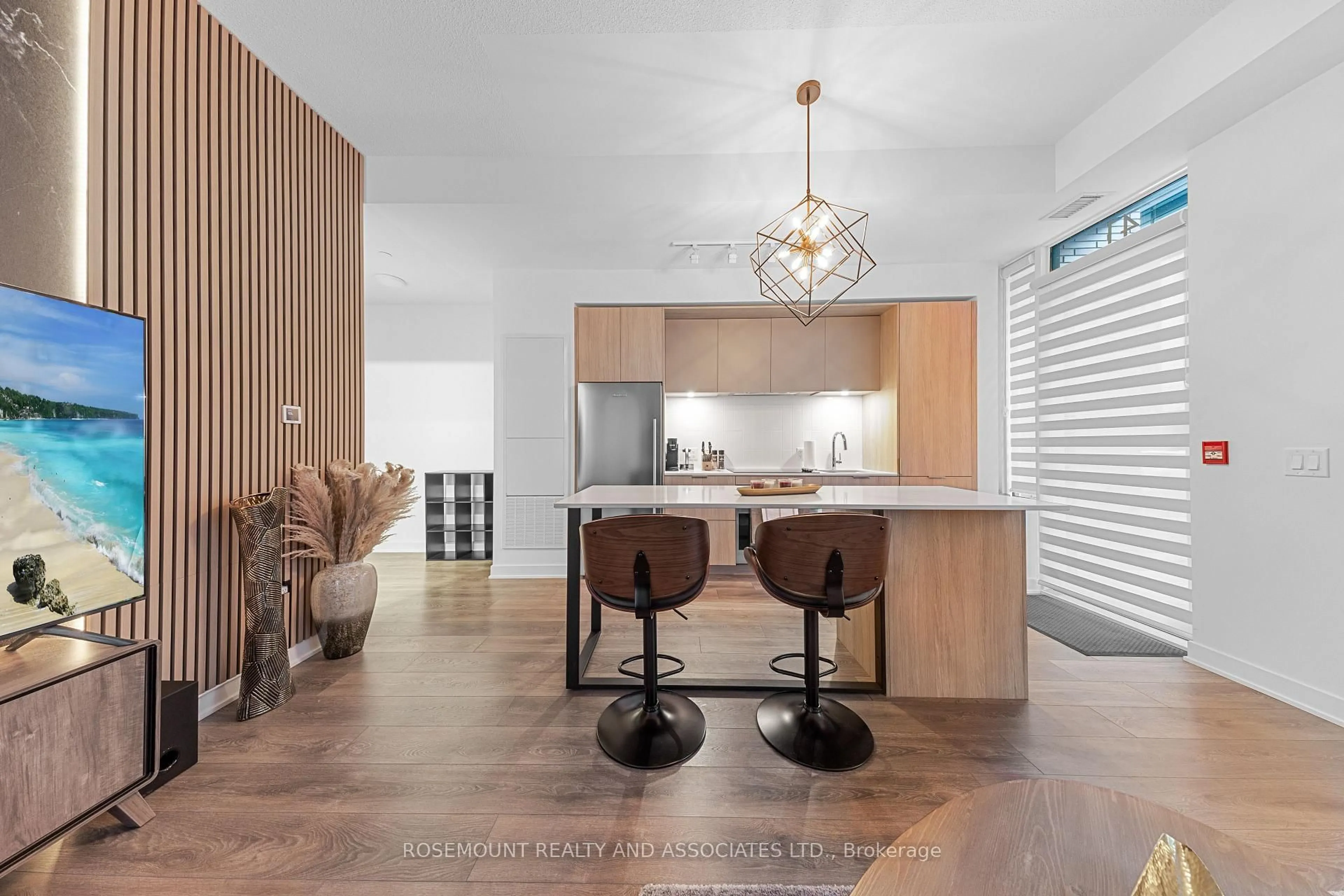 Contemporary kitchen, unknown for 35 Tubman Ave #102, Toronto Ontario M5A 0T1