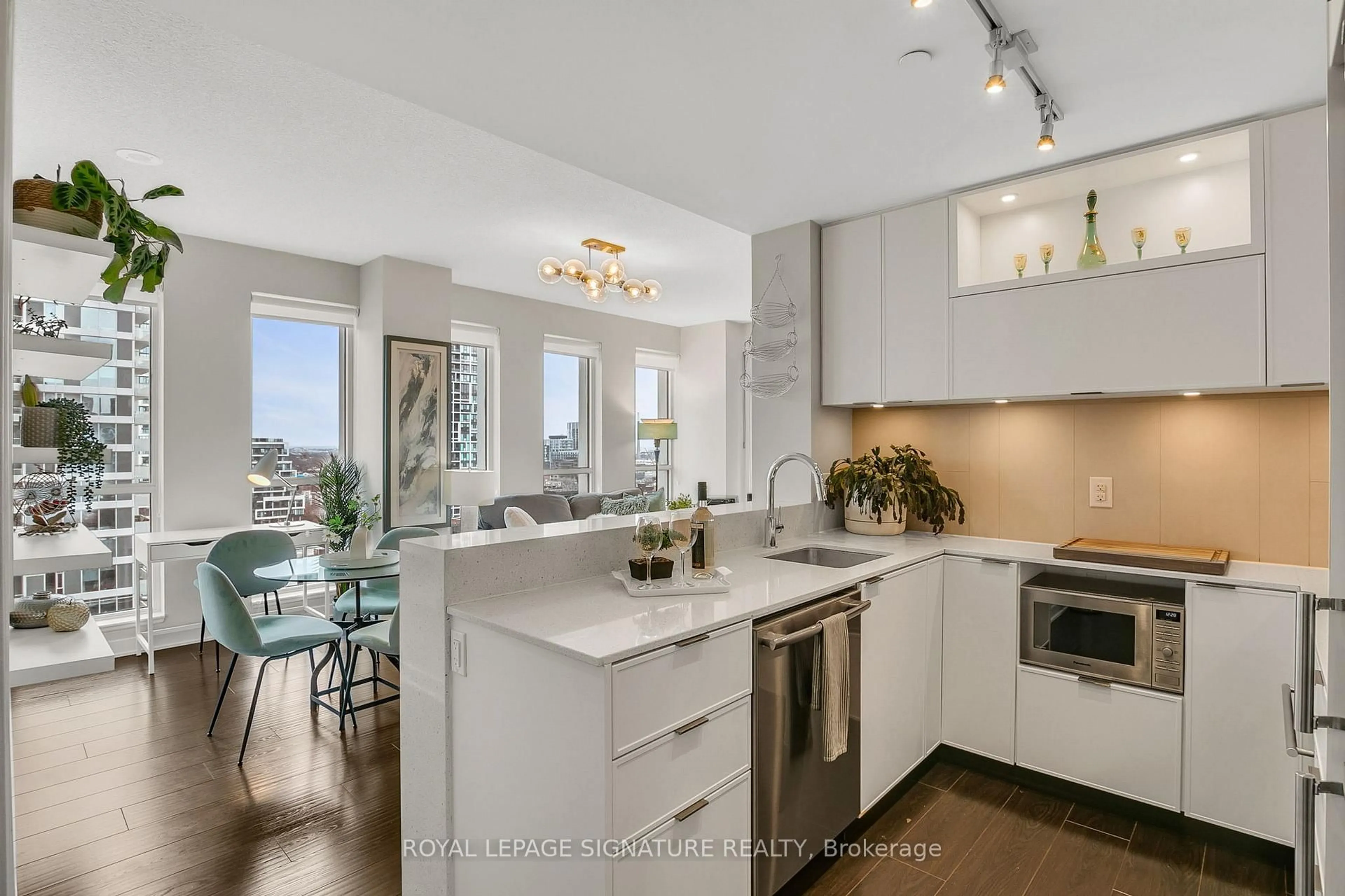 Open concept kitchen, unknown for 170 Sumach St #1302, Toronto Ontario M5A 0C3