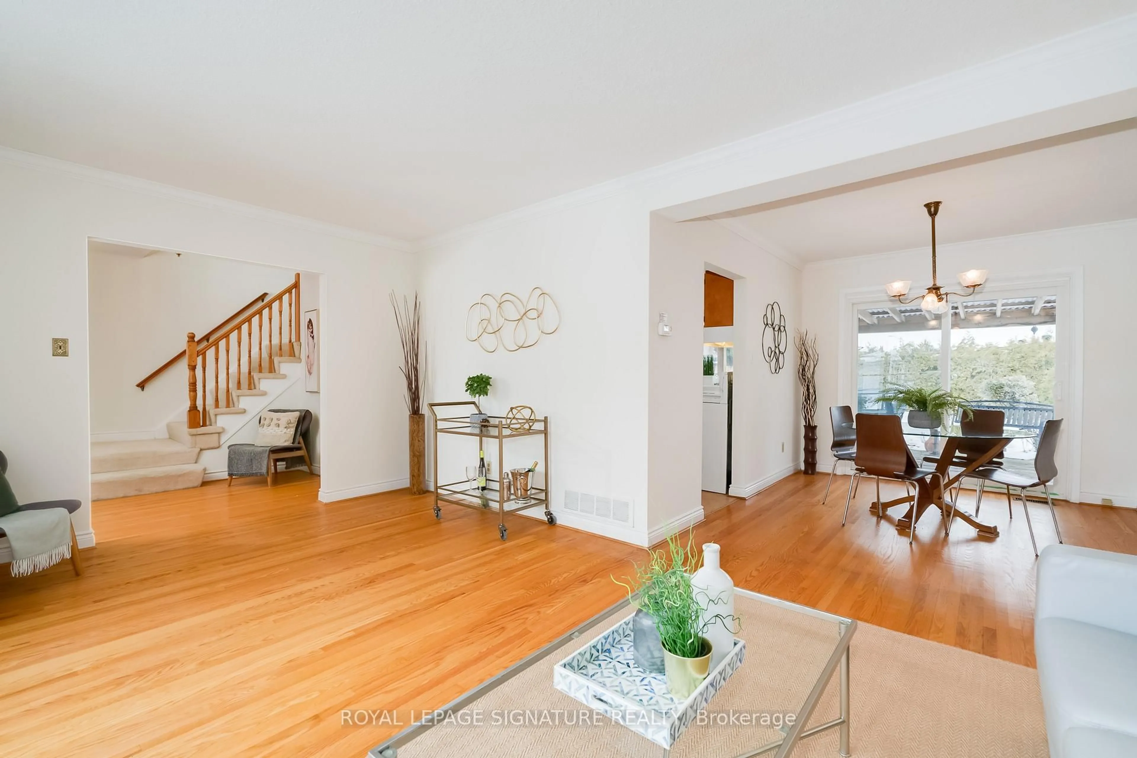 Unknown for 28 Grove Park Cres, Toronto Ontario M2J 2C8