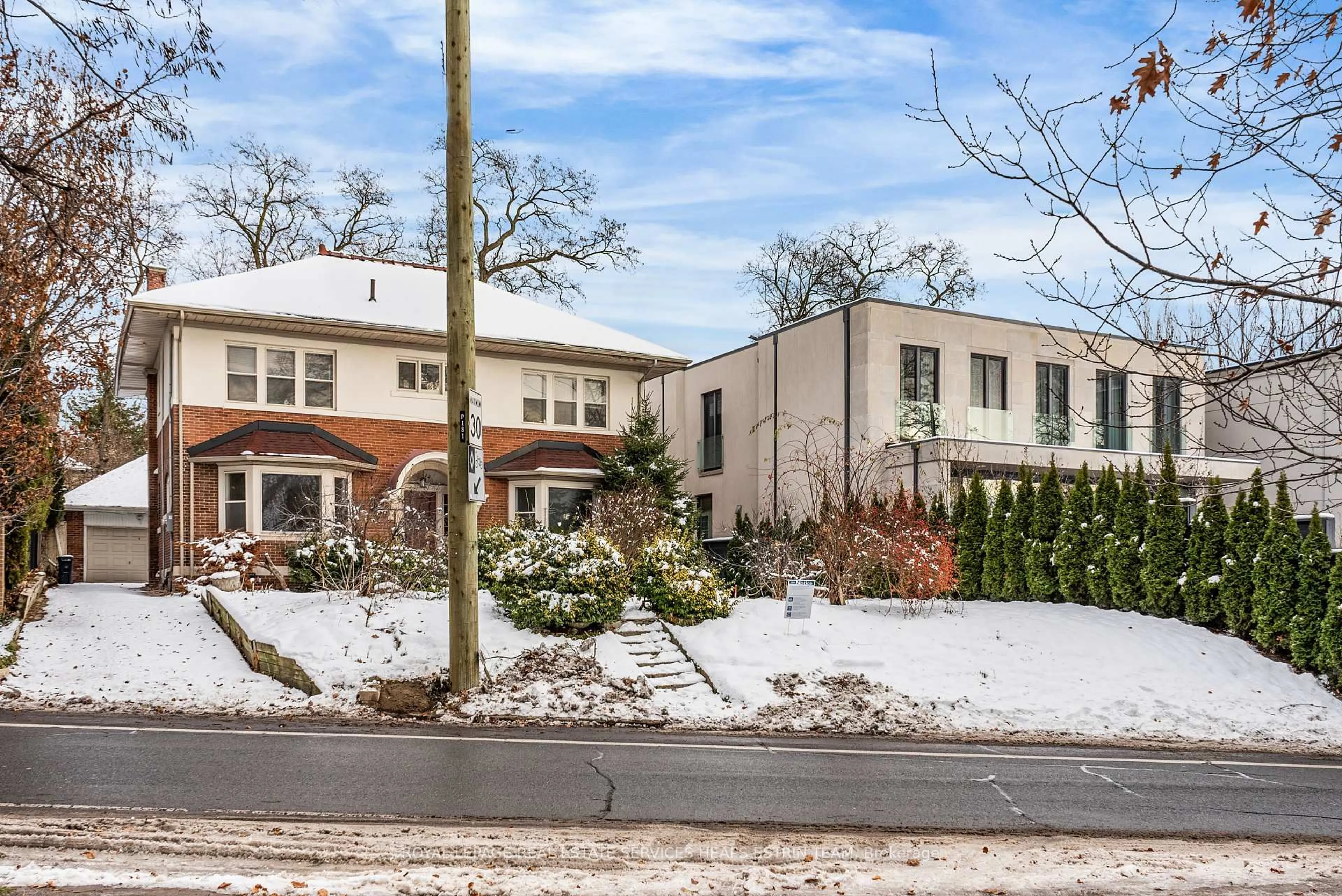 Unknown for 181 Poplar Plains Rd, Toronto Ontario M4V 2N1