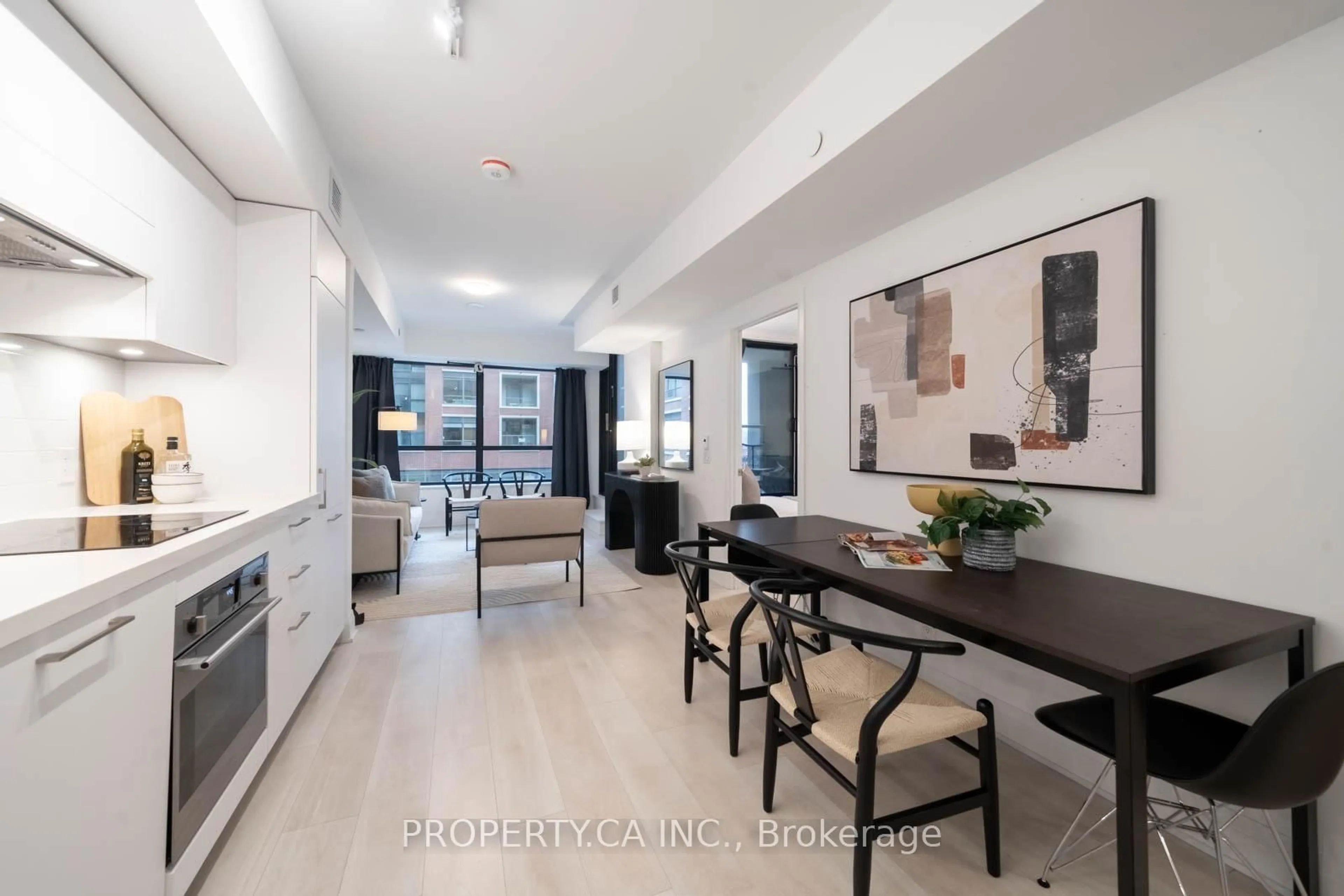 Unknown for 33 Frederick Todd Way #303, Toronto Ontario M4G 0C9