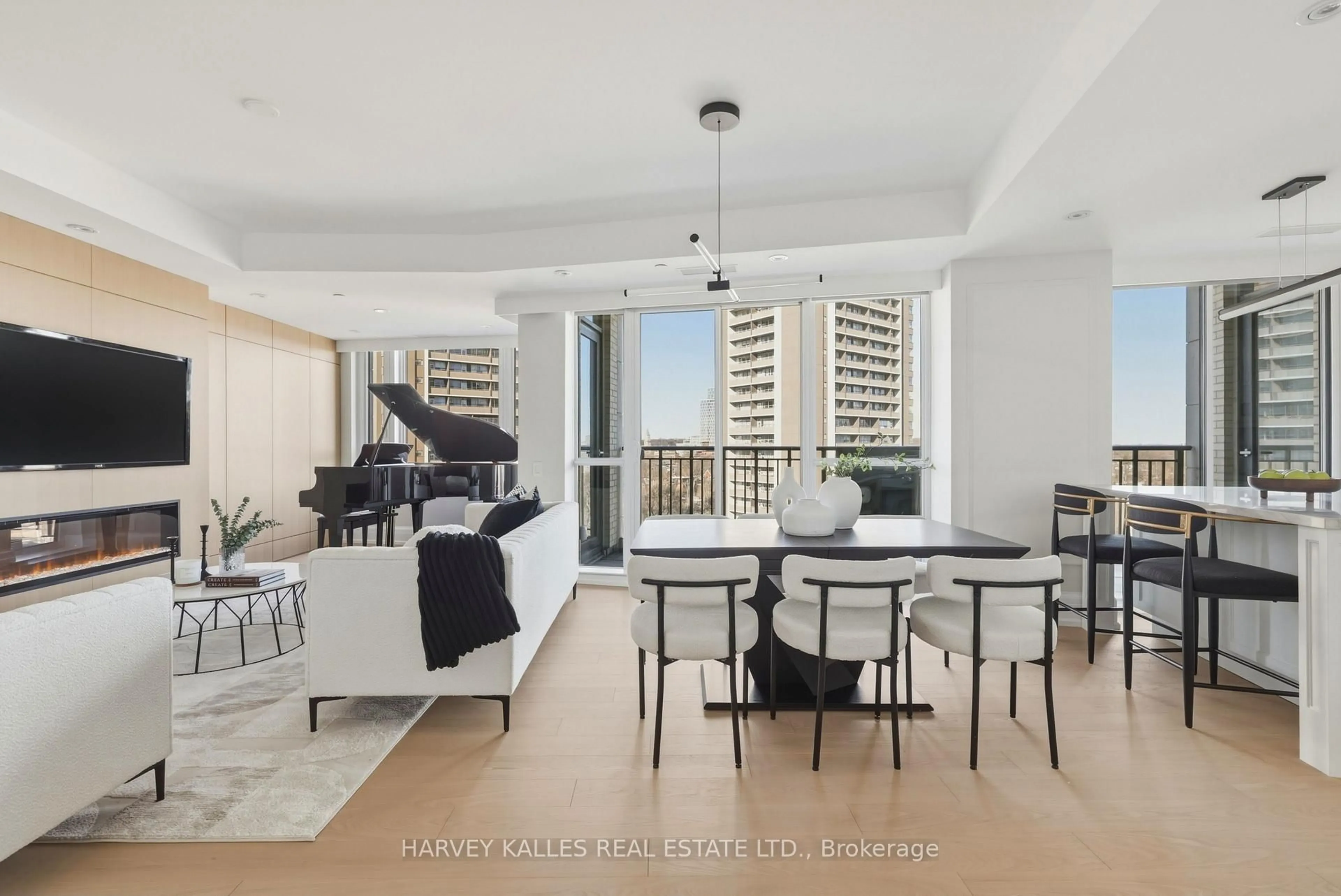 Unknown for 181 Davenport Rd #808, Toronto Ontario M5R 1J1