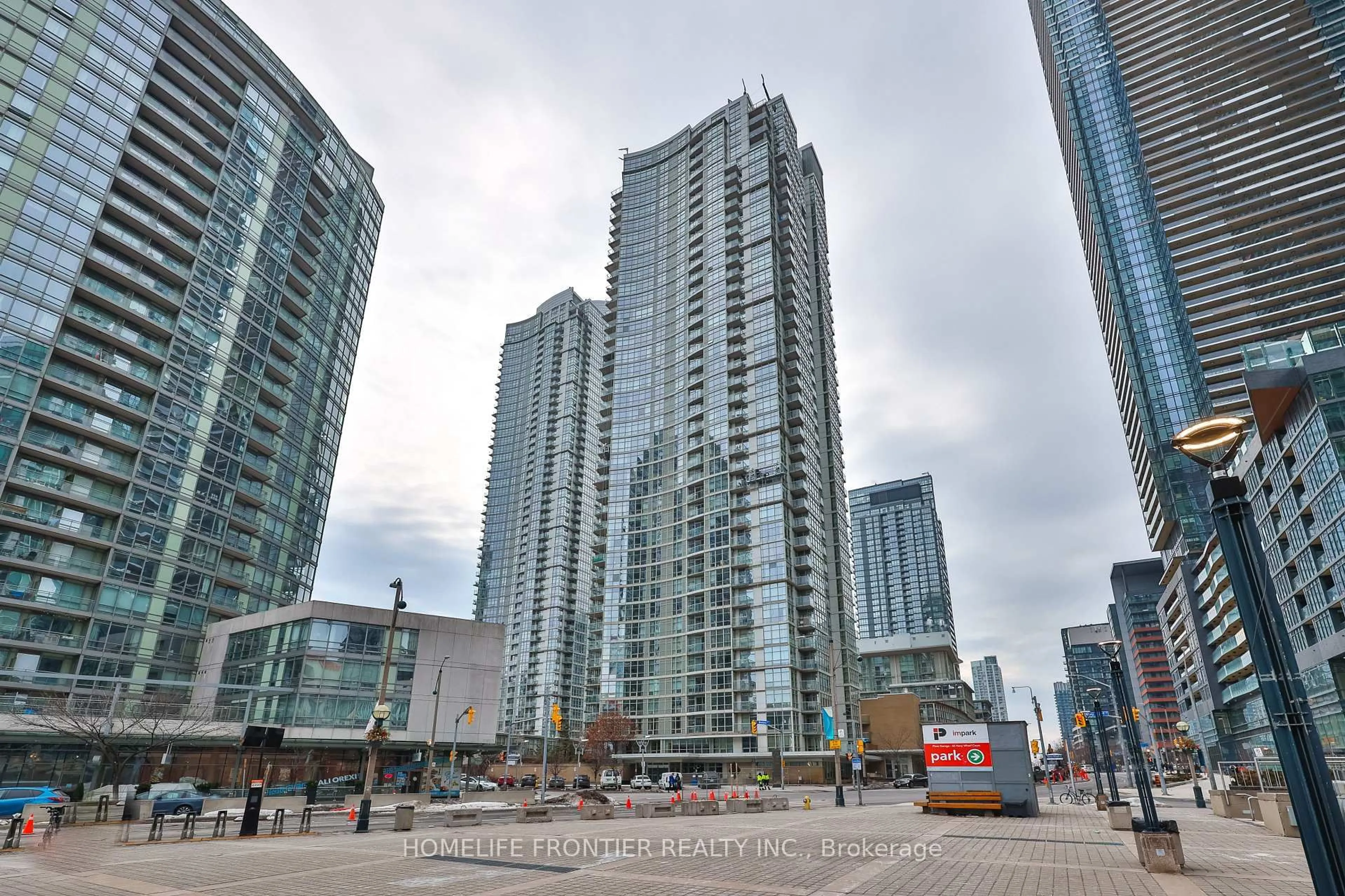 Unknown for 10 Navy Wharf Crt #2802, Toronto Ontario M5V 3V2