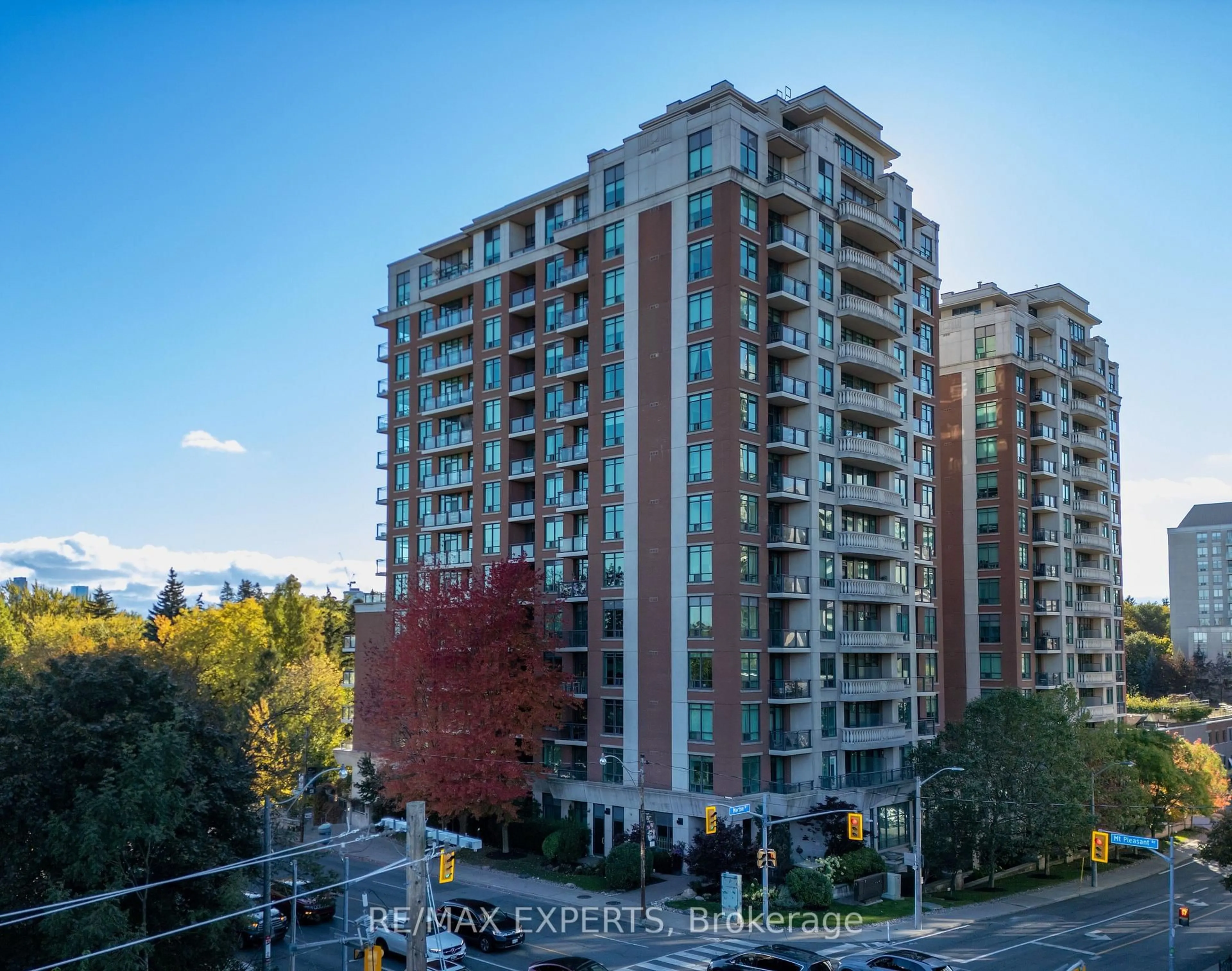 A pic from outside/outdoor area/front of a property/back of a property/a pic from drone, city buildings view from balcony for 319 Merton St #1008, Toronto Ontario M4S 1A5