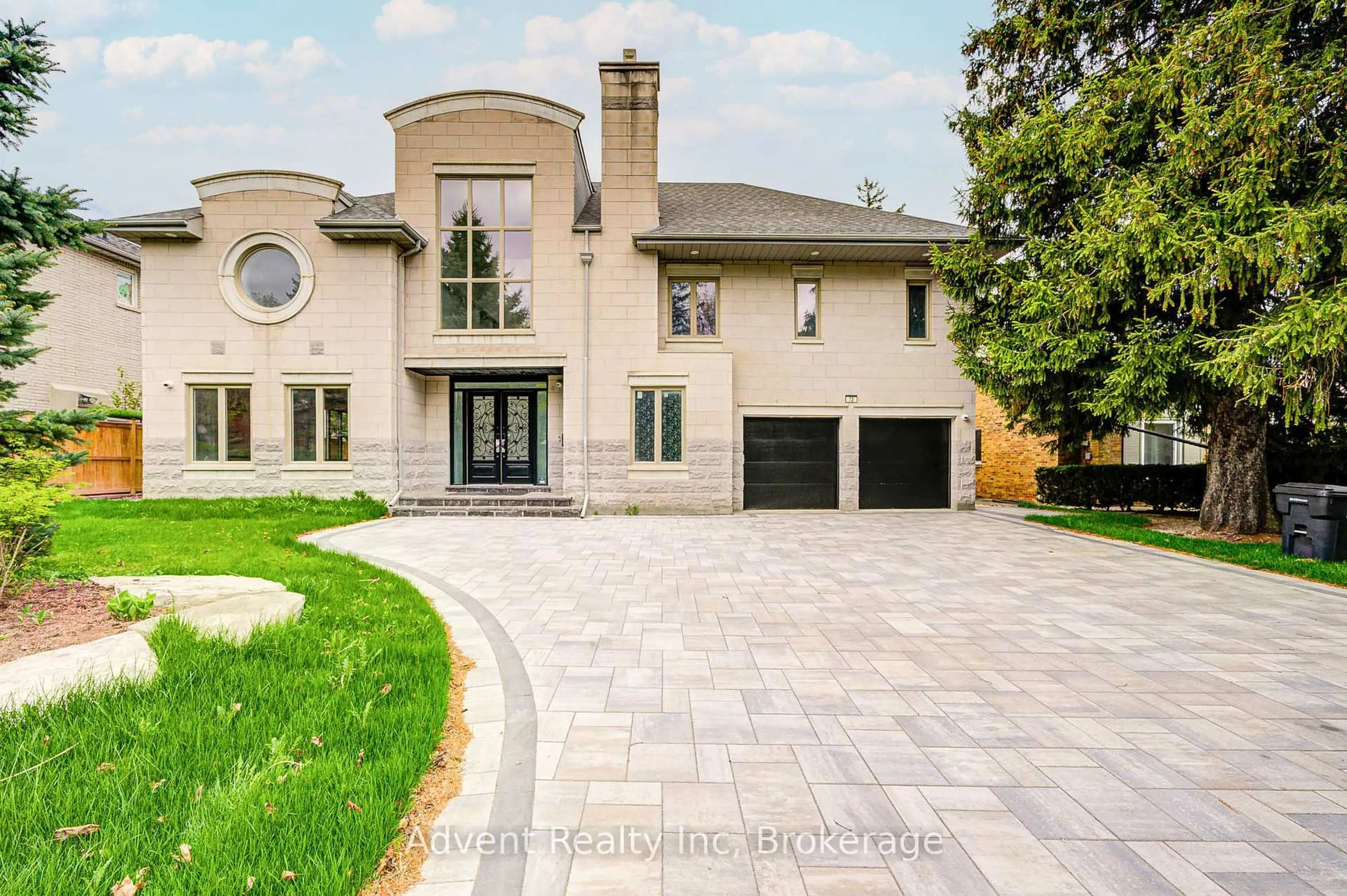 Home with brick exterior material, street for 72 Lord Seaton Rd, Toronto Ontario M2P 1K5