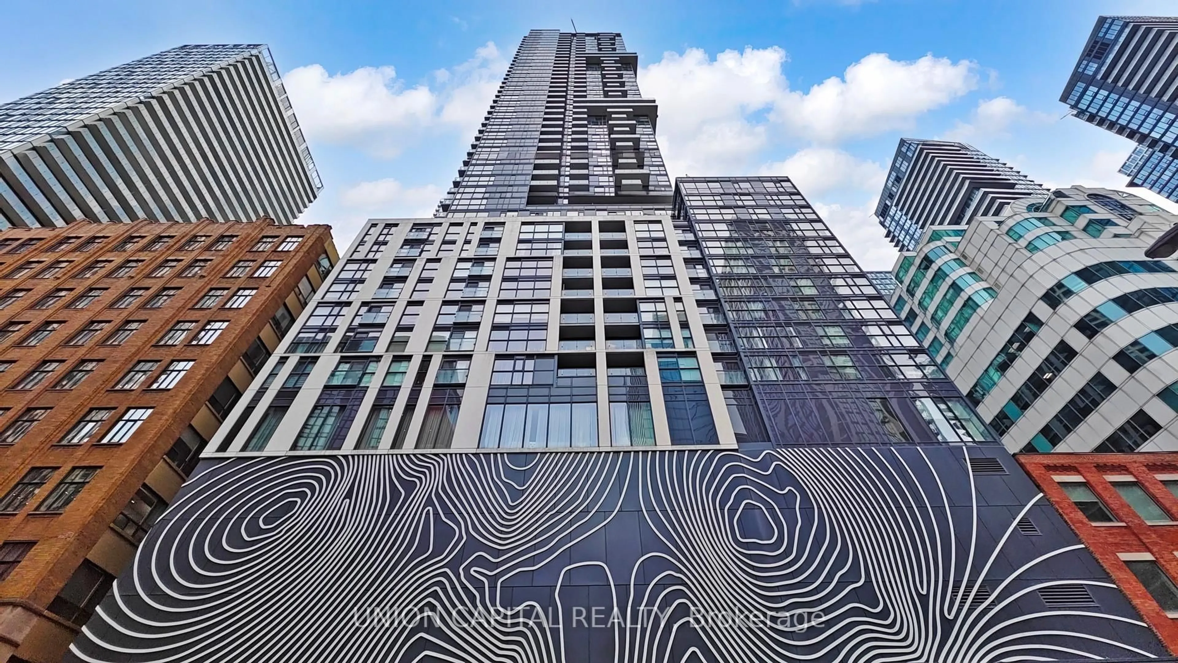 Unknown for 87 Peter St #4215, Toronto Ontario M5V 0P1