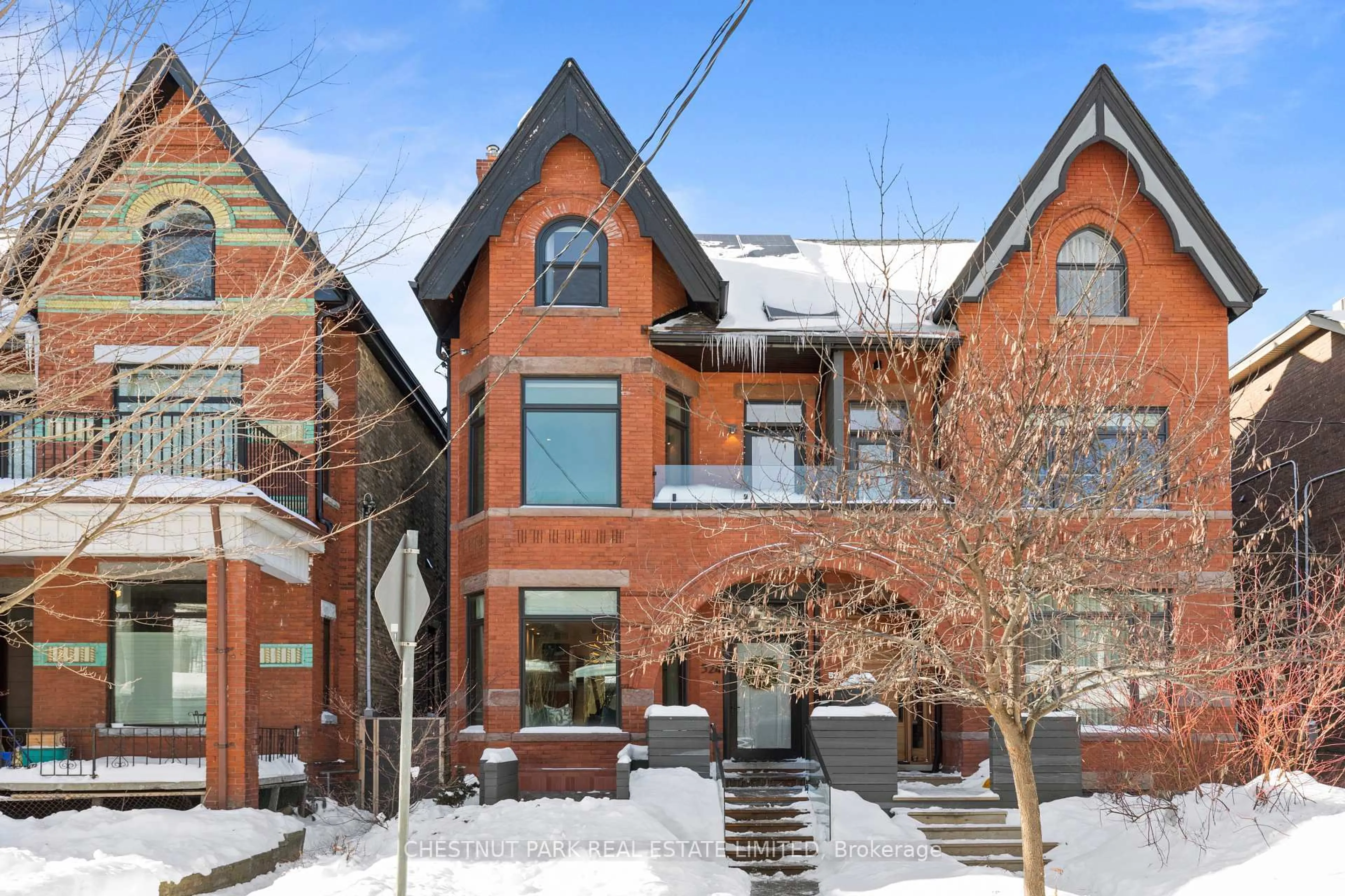 Home with brick exterior material, street for 524 Euclid Ave, Toronto Ontario M6G 2T2