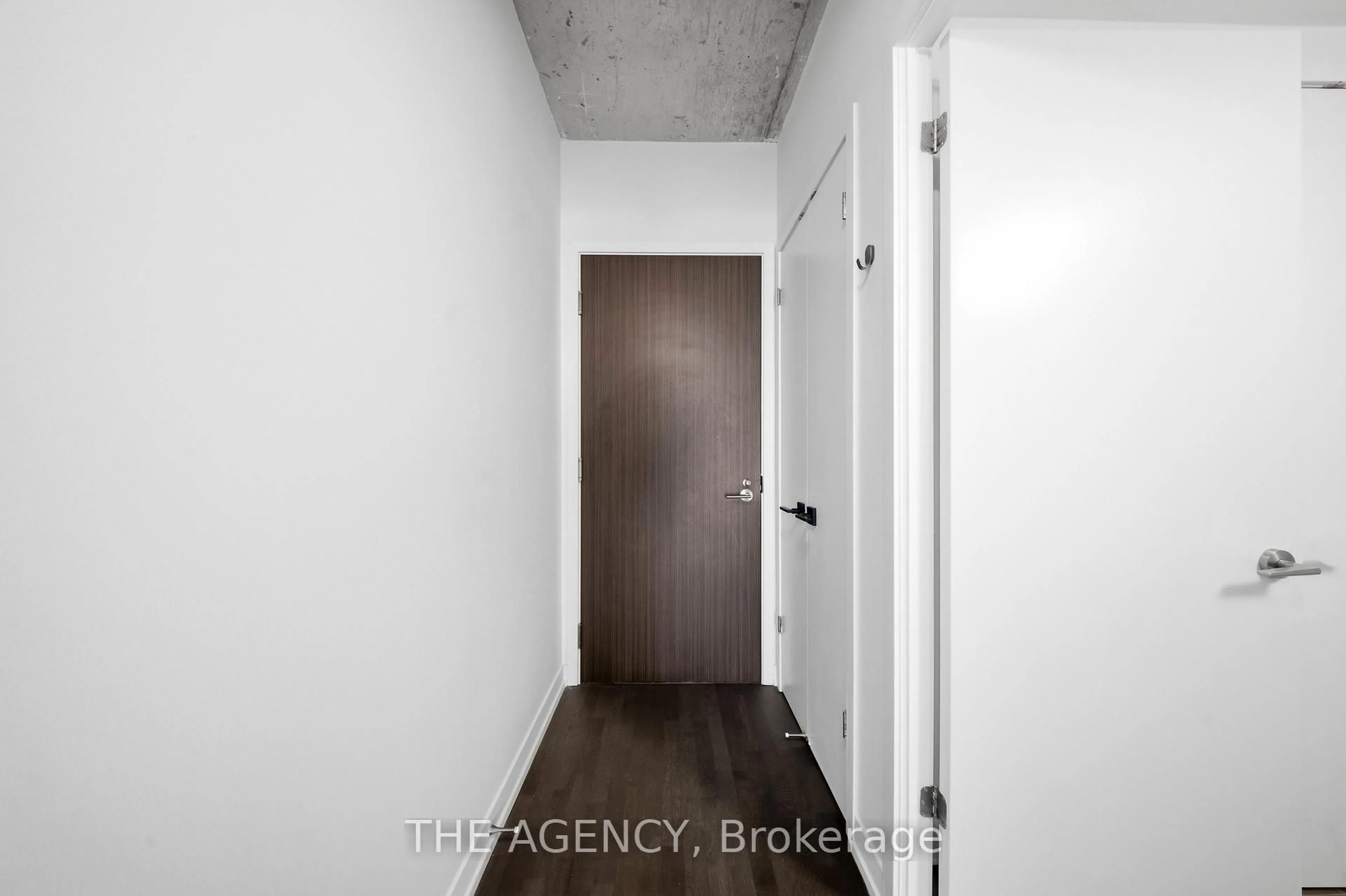 Unknown for 560 King St #508, Toronto Ontario M5V 0L5