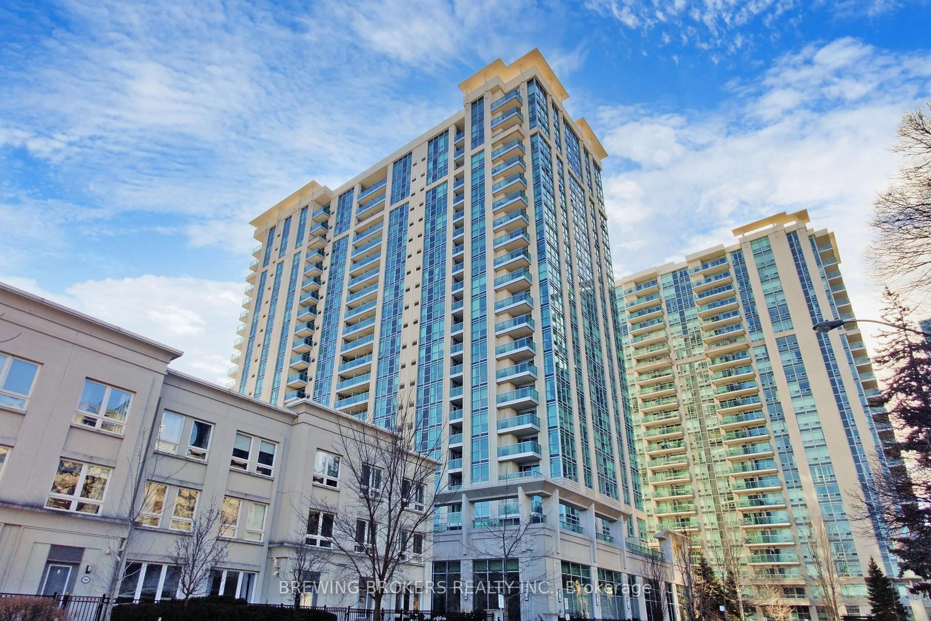 Patio, unknown for 17 Anndale Dr #2212, Toronto Ontario M2N 2W7