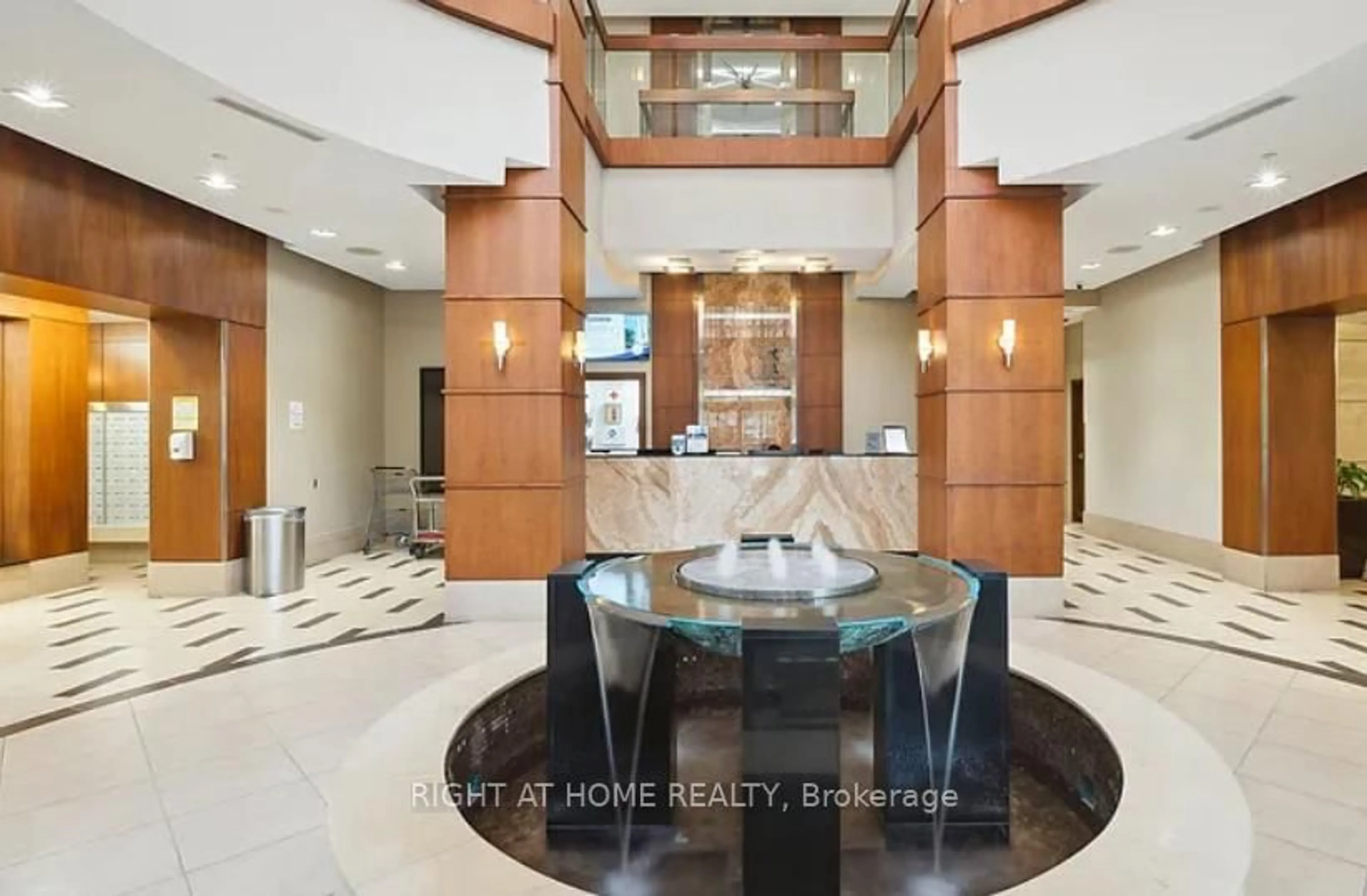 Lobby for 10 Northtown Way #1103, Toronto Ontario M2N 7L4