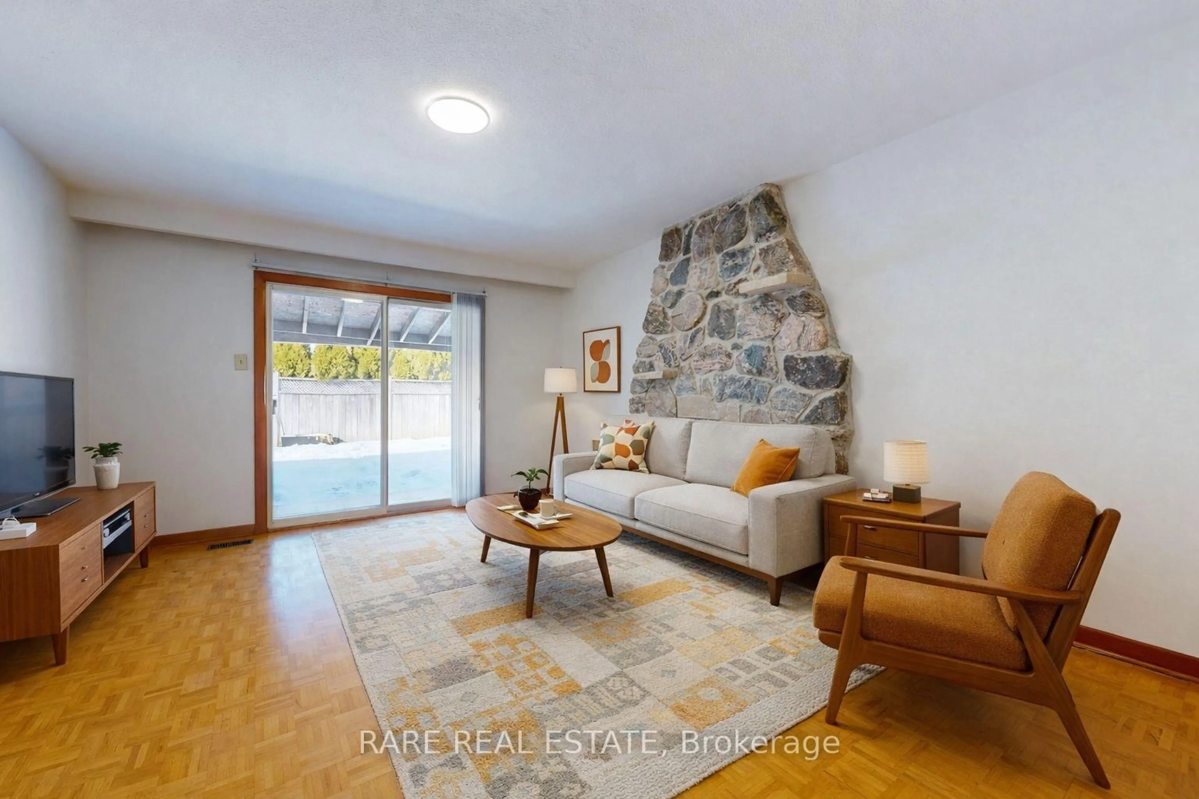 Living room with furniture, unknown for 87 Pindar Cres, Toronto Ontario M2J 3L3