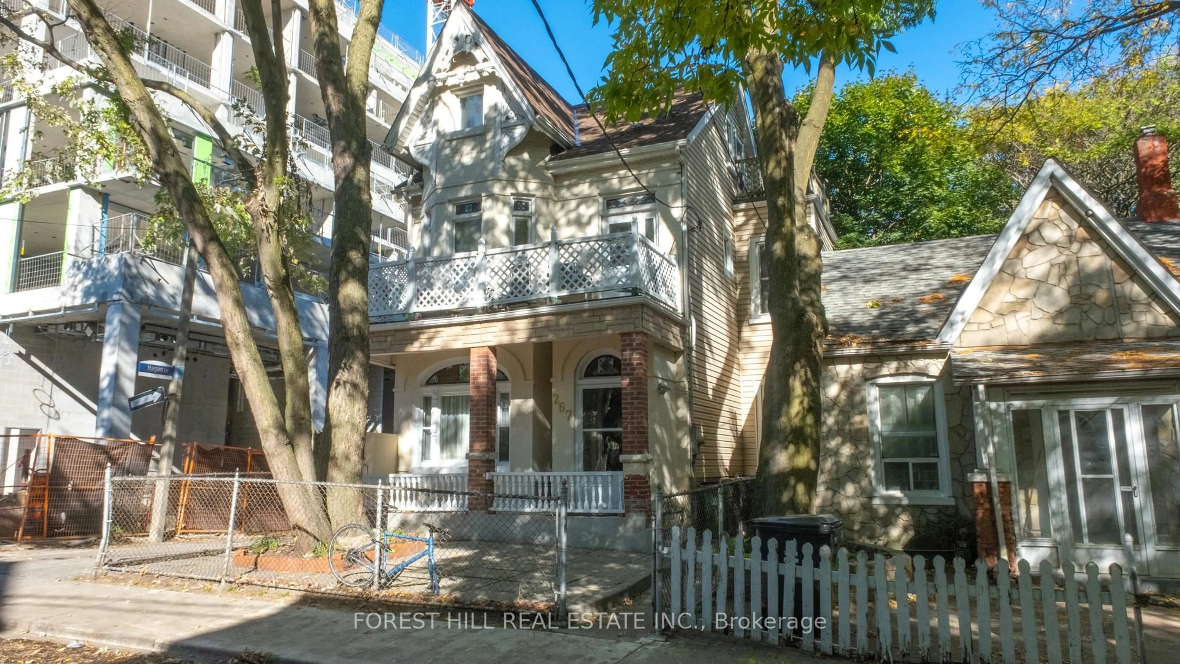 Home with brick exterior material, street for 267 Seaton St, Toronto Ontario M5A 2T5