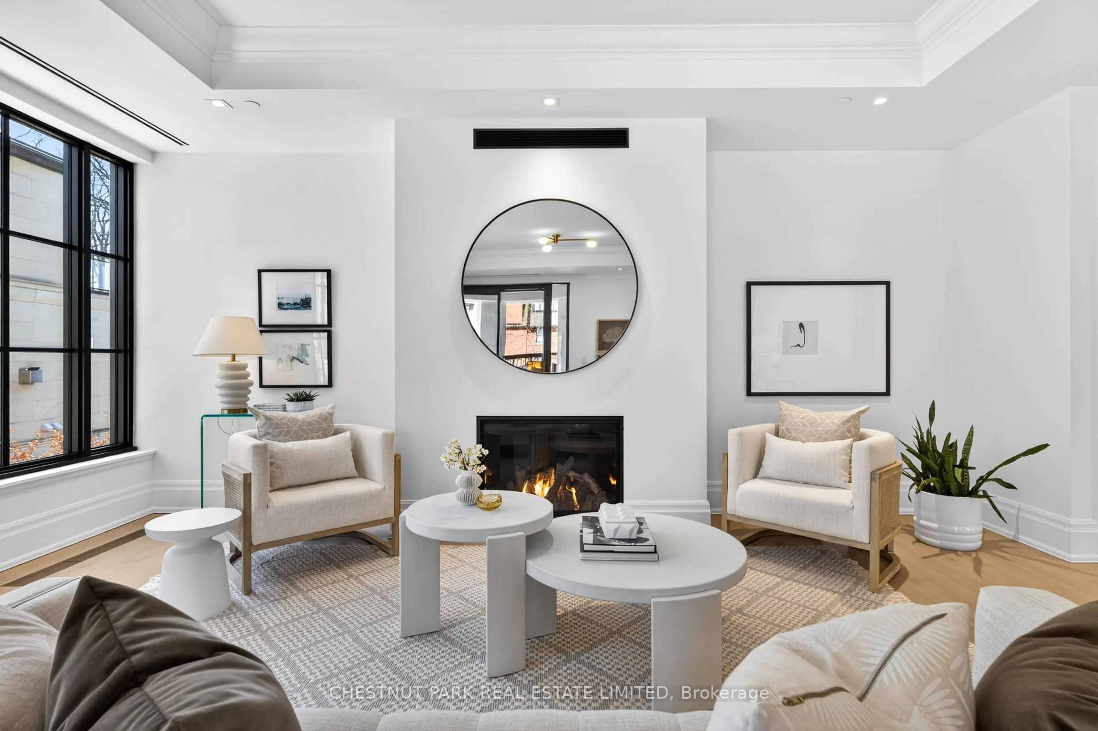 Living room with furniture, unknown for 77 Clarendon Ave #202, Toronto Ontario M4V 0B8