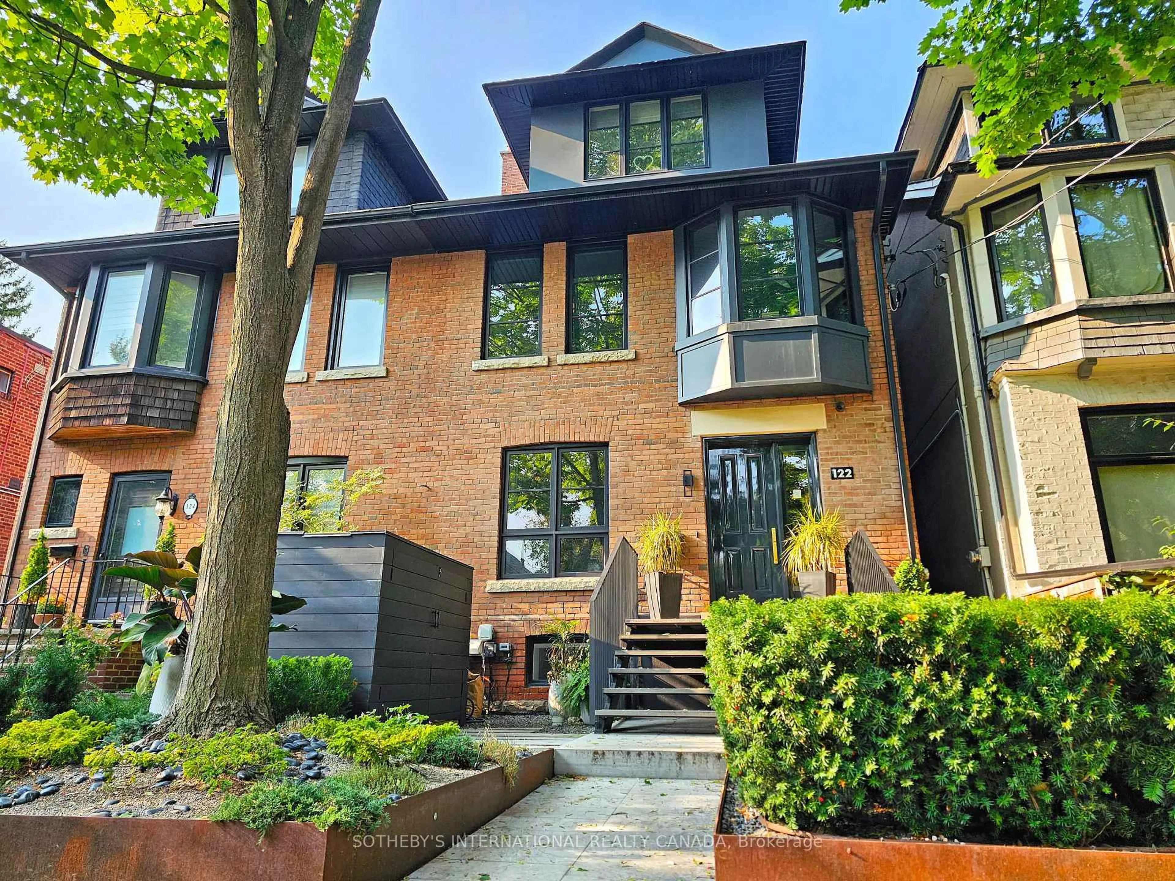 Home with brick exterior material, street for 122 MacPherson Ave, Toronto Ontario M5R 1W8