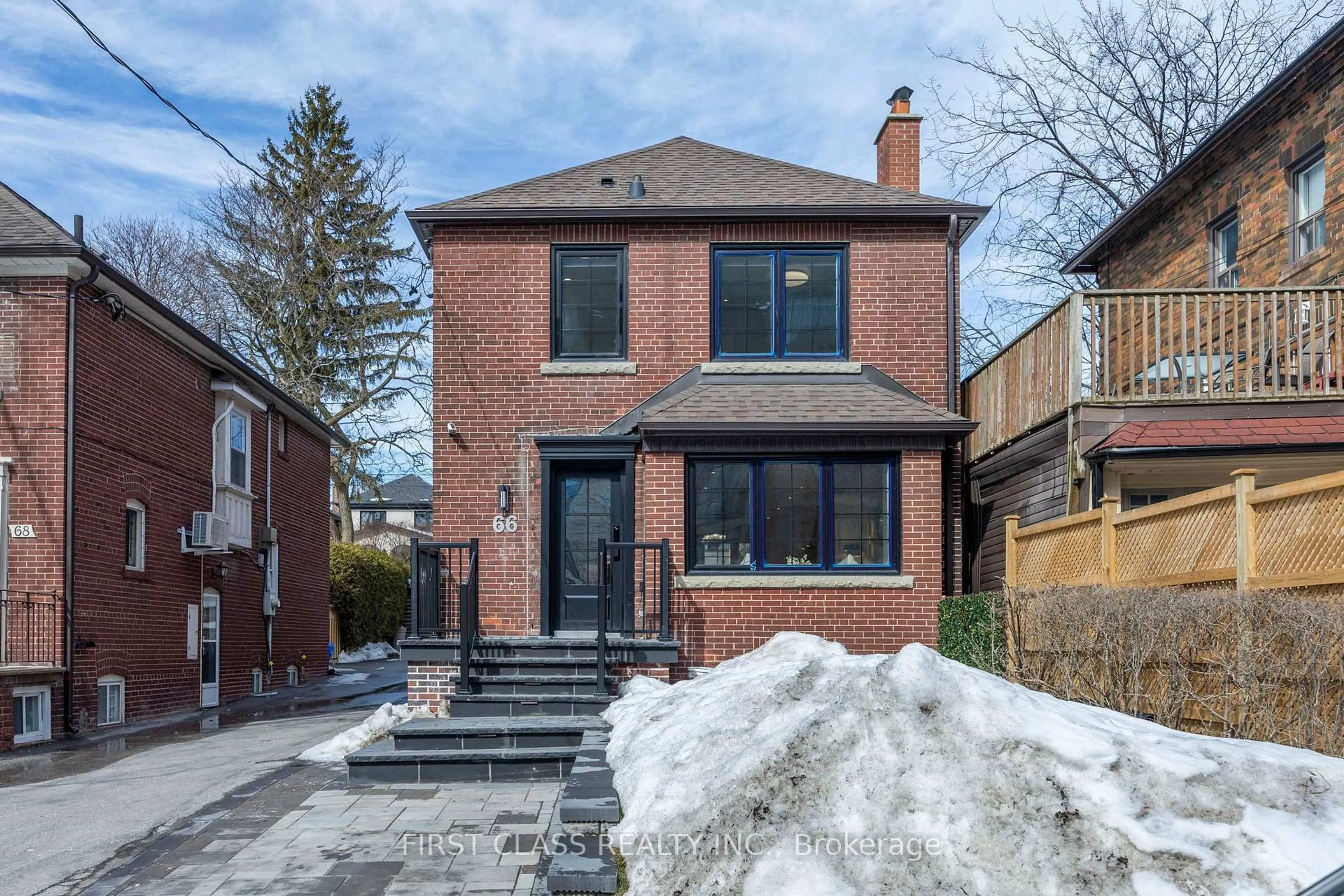 Home with brick exterior material, street for 66 Willowbank Blvd, Toronto Ontario M5N 1G6