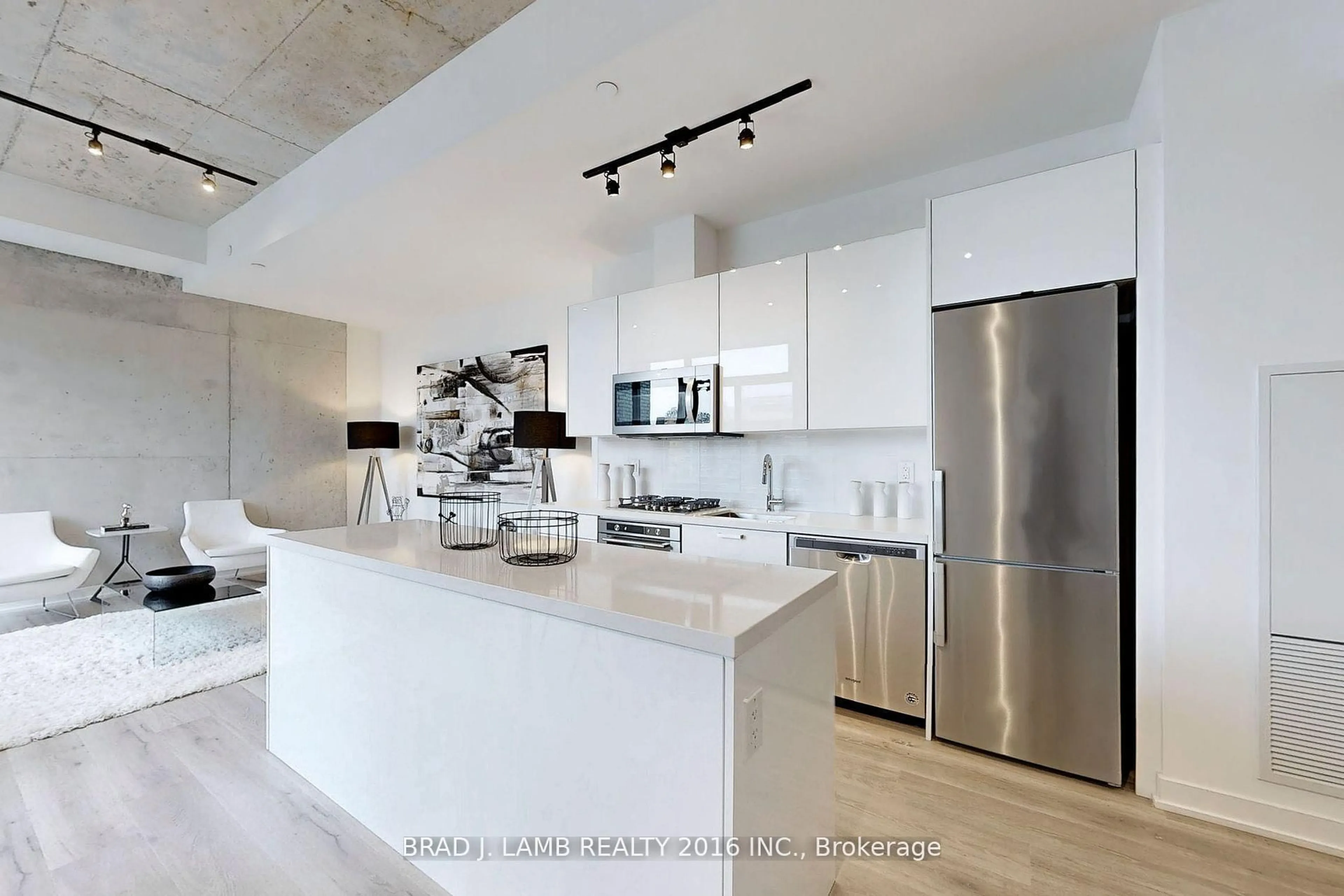 Contemporary kitchen, unknown for 55 Ontario St #621, Toronto Ontario M5A 0T8