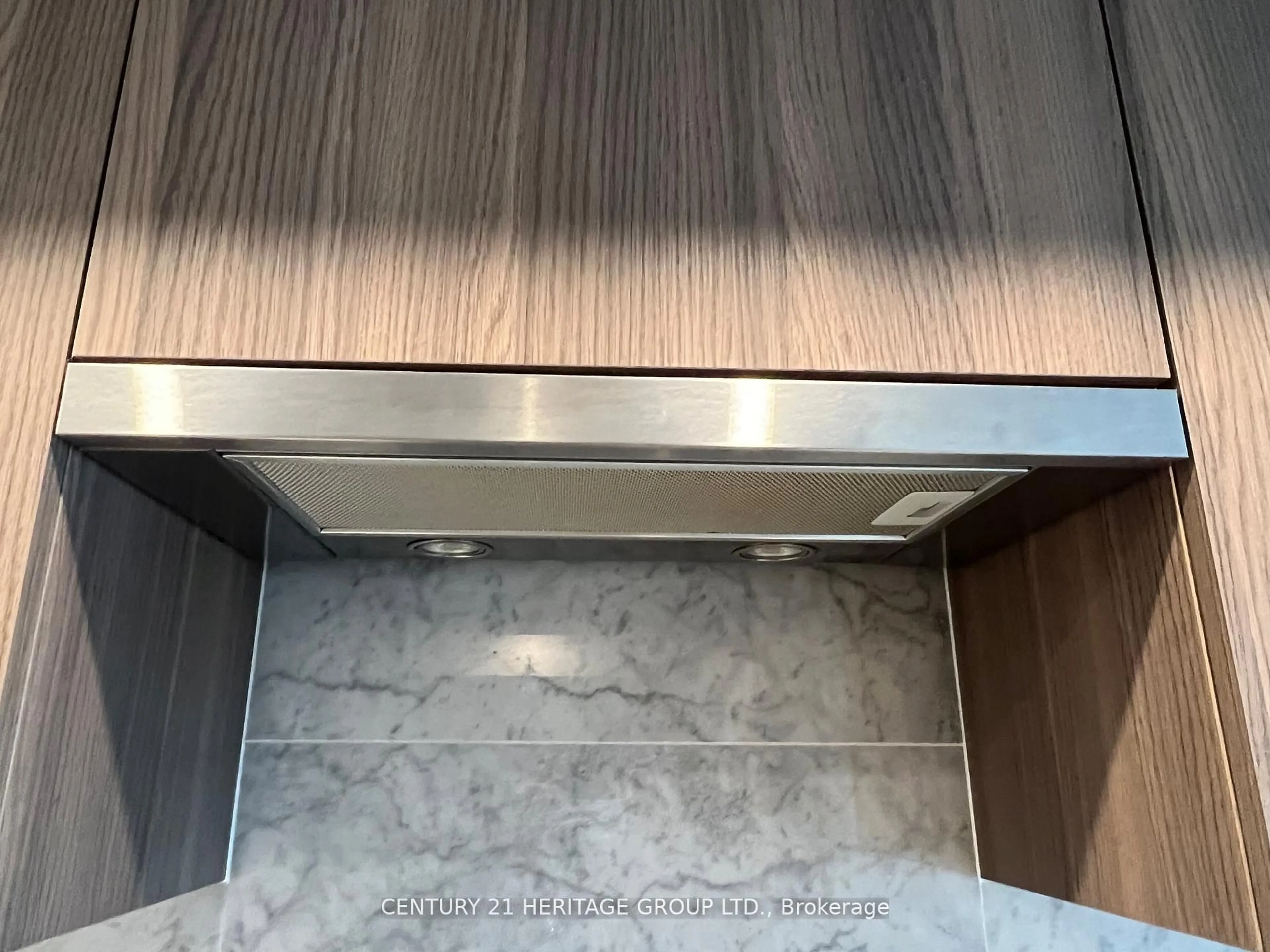 Contemporary kitchen, unknown for 19 Bathurst St #2210, Toronto Ontario M5V 2P1