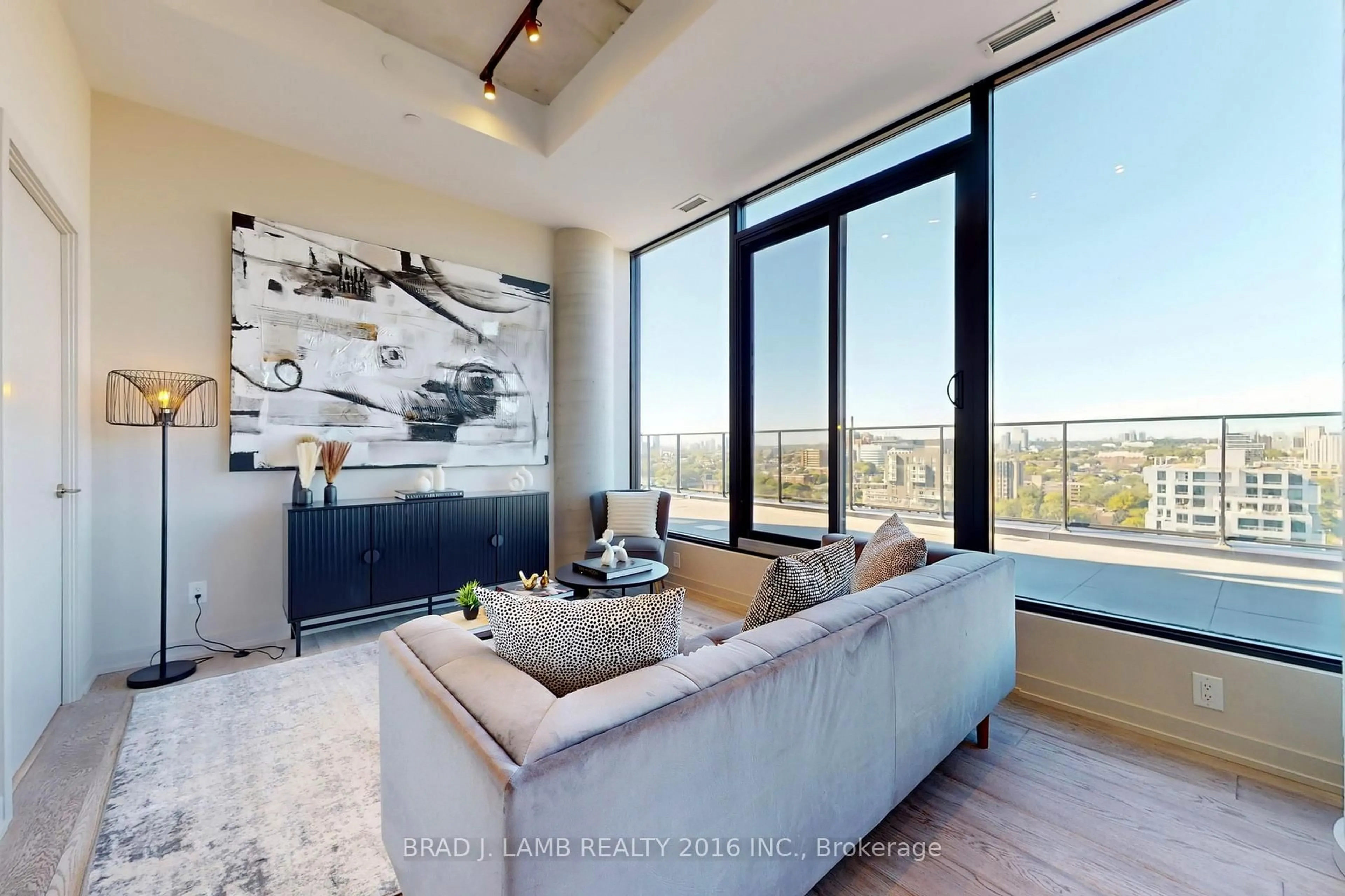 Living room with furniture, unknown for 458 Richmond St #1701, Toronto Ontario M5V 0S9