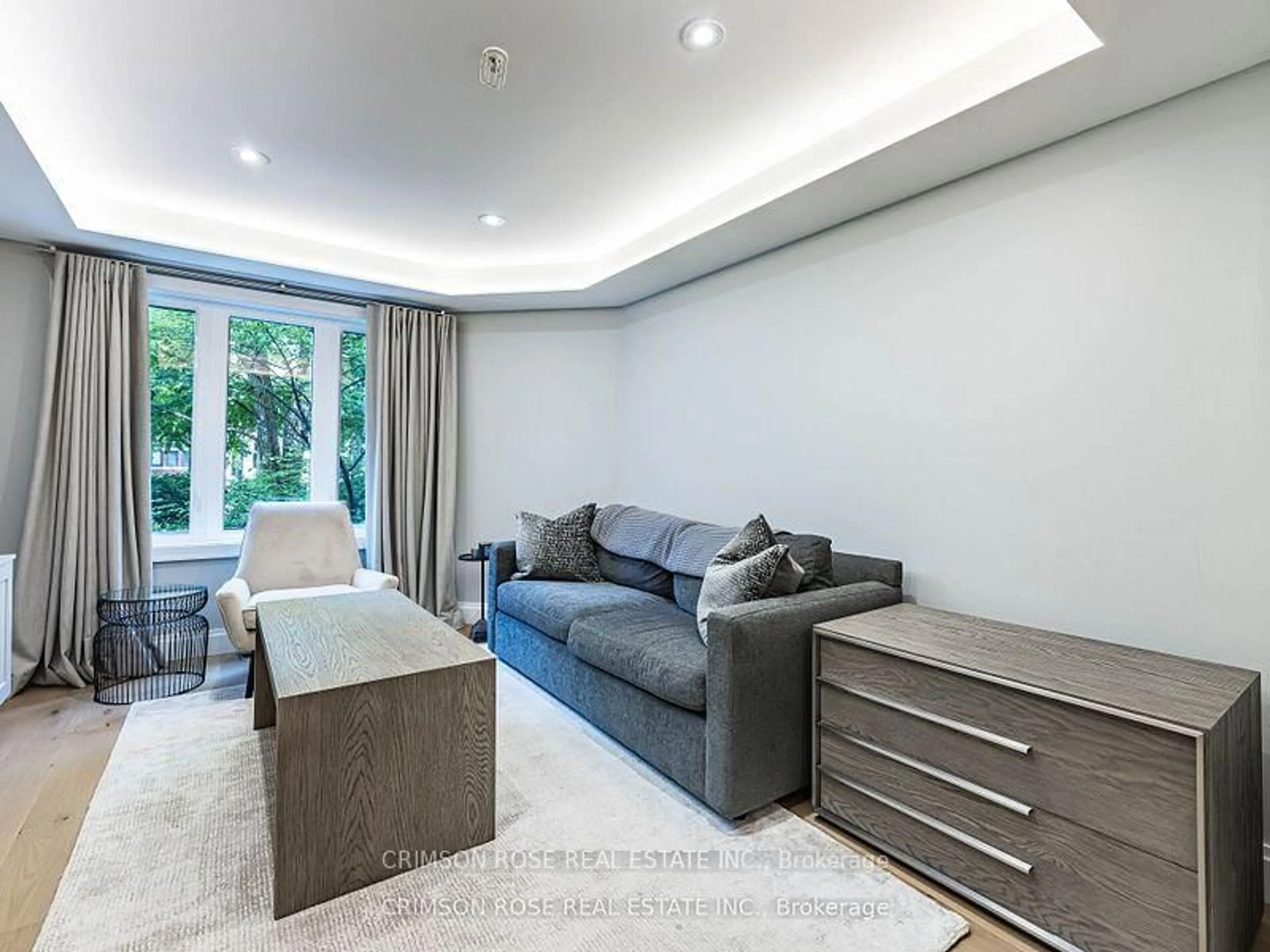 Living room with furniture, unknown for 217 St George St #8, Toronto Ontario M5R 3S7