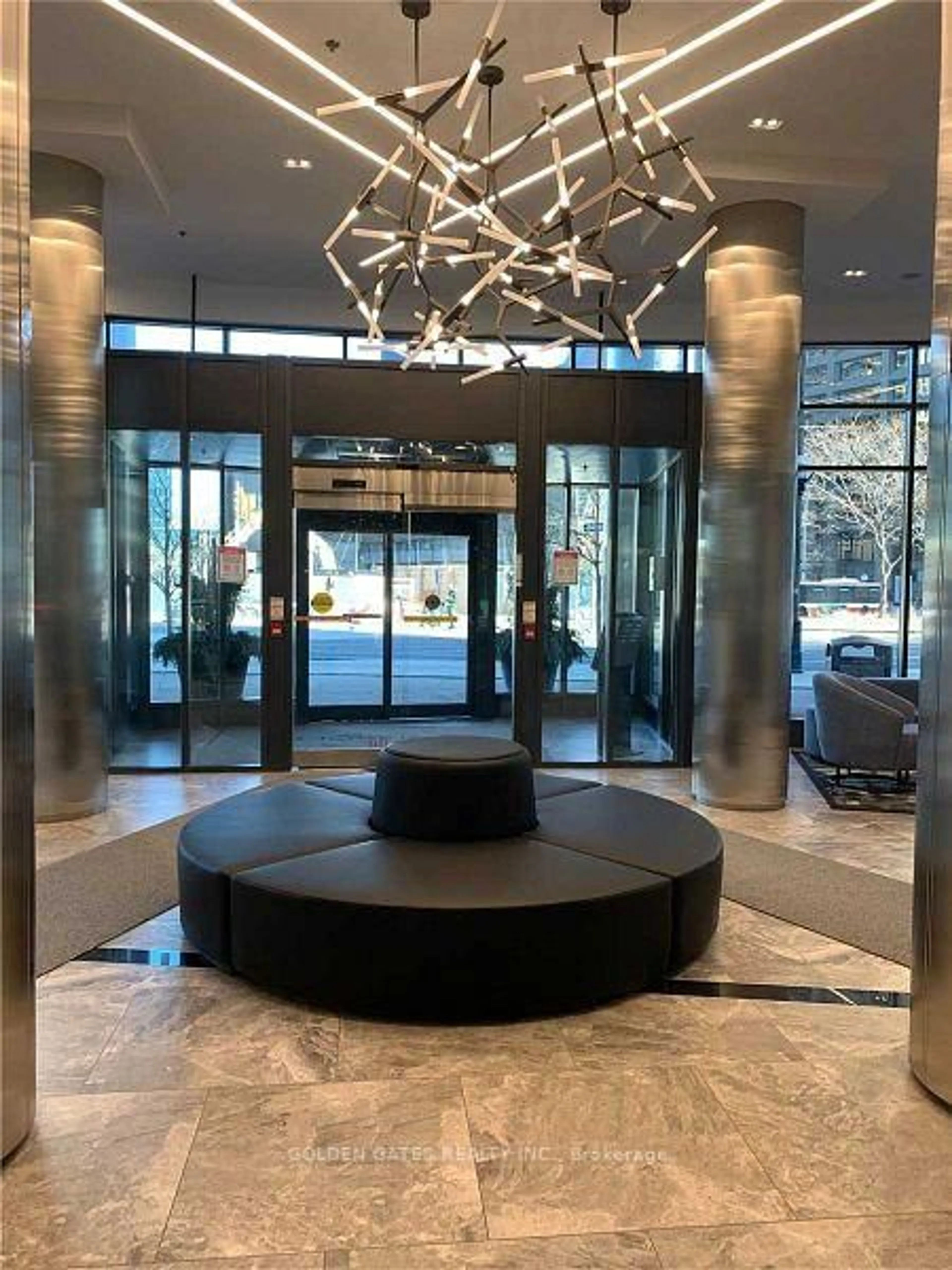 Indoor foyer for 12 Yonge St ##2501, Toronto Ontario M5E 1Z9