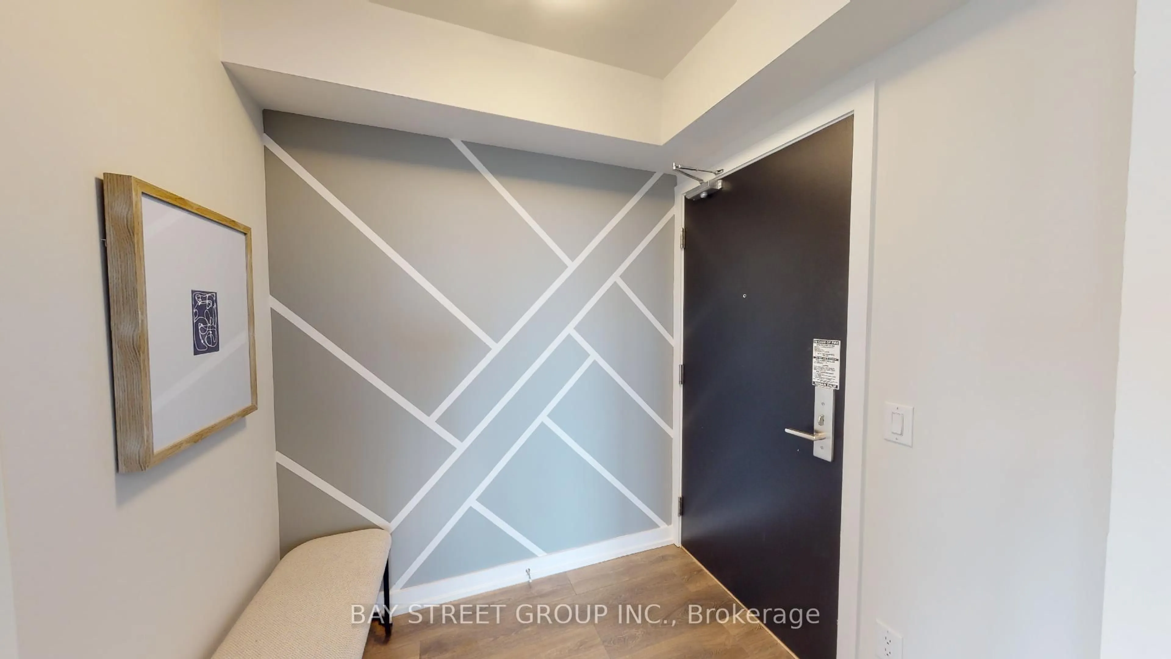 Indoor entryway for 159 Wellesley St #1908, Toronto Ontario M4Y 0H5