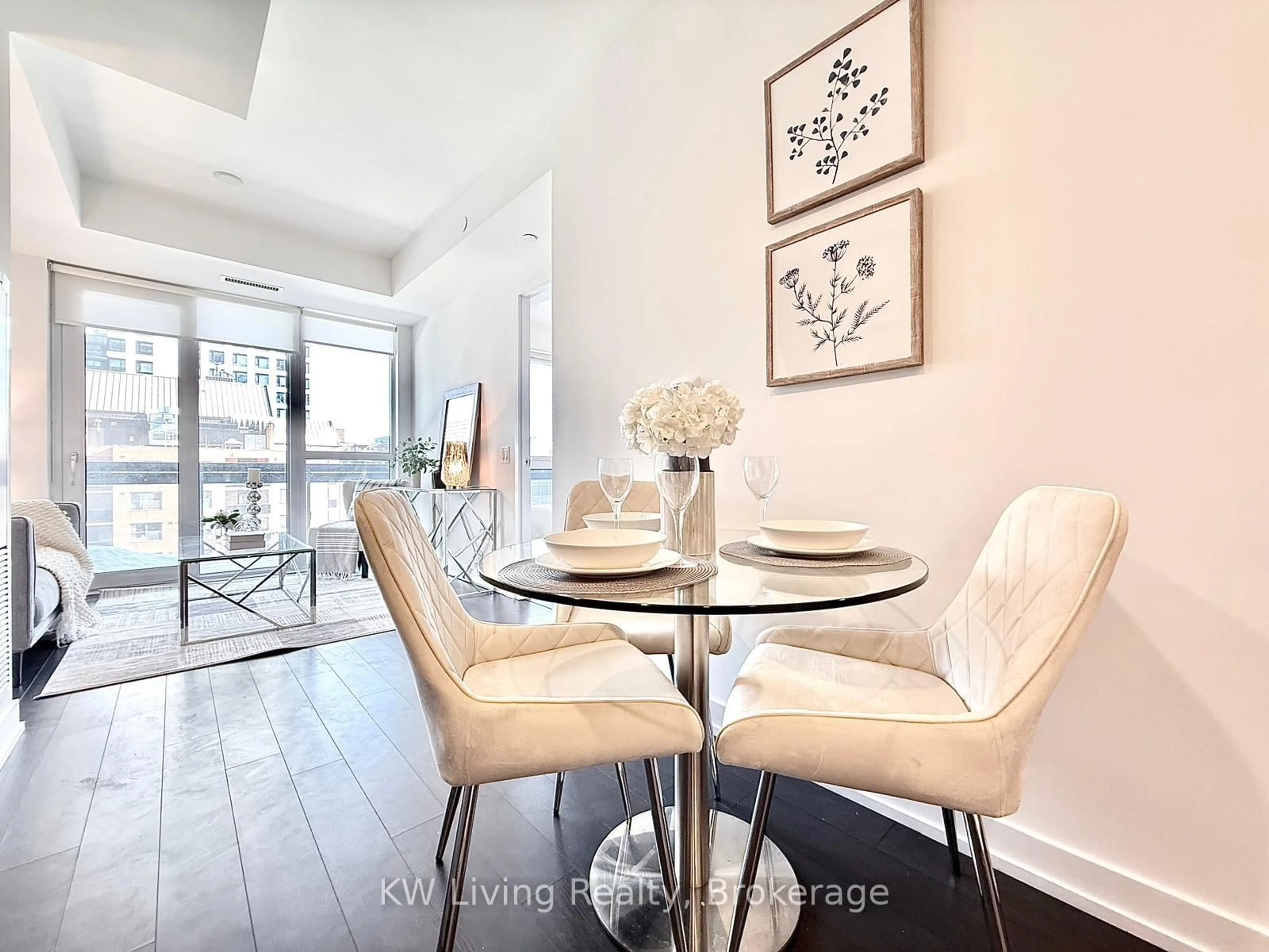 Dining room, unknown for 39 Roehampton Ave #701, Toronto Ontario M4P 0G1