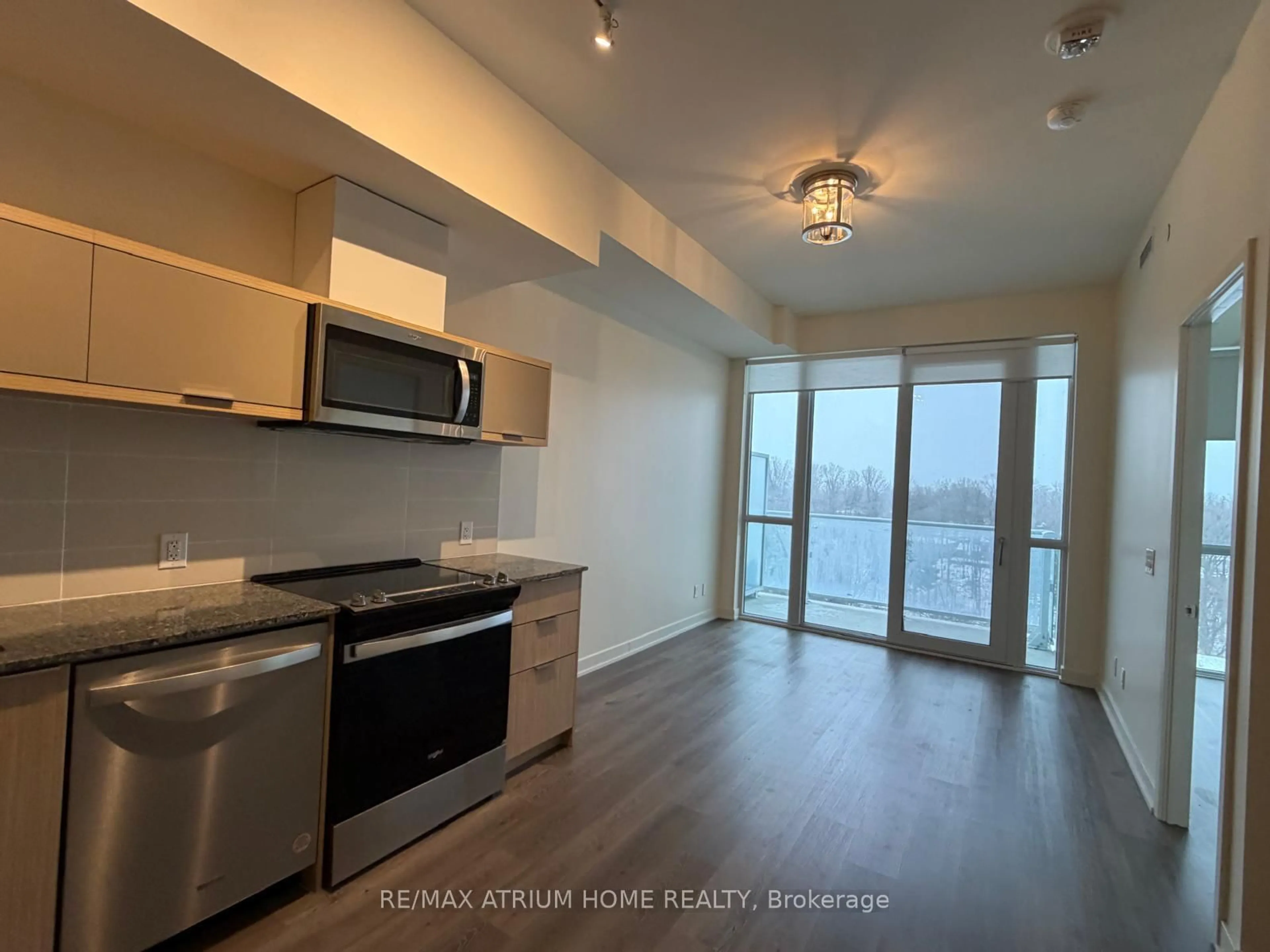 Open concept kitchen, unknown for 10 Deerlick Crt #713, Toronto Ontario M3A 0A7