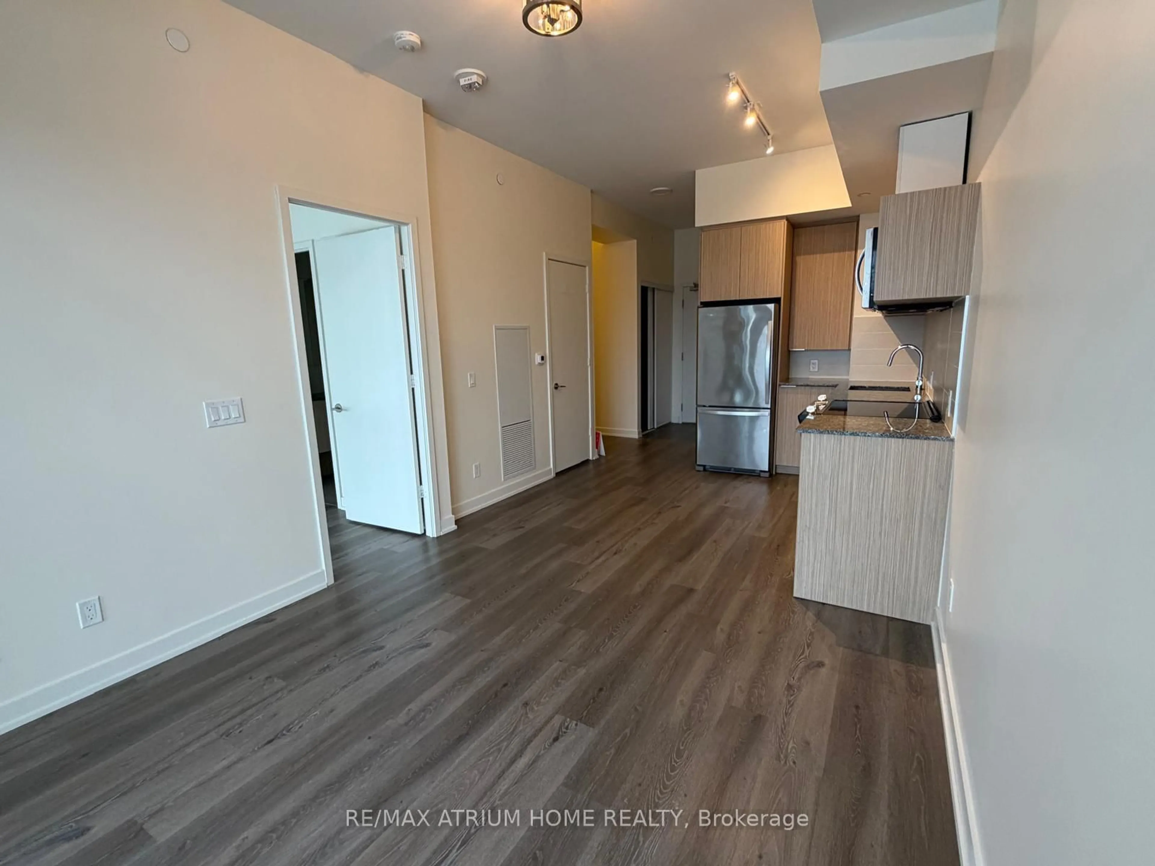 A pic of a room for 10 Deerlick Crt #713, Toronto Ontario M3A 0A7