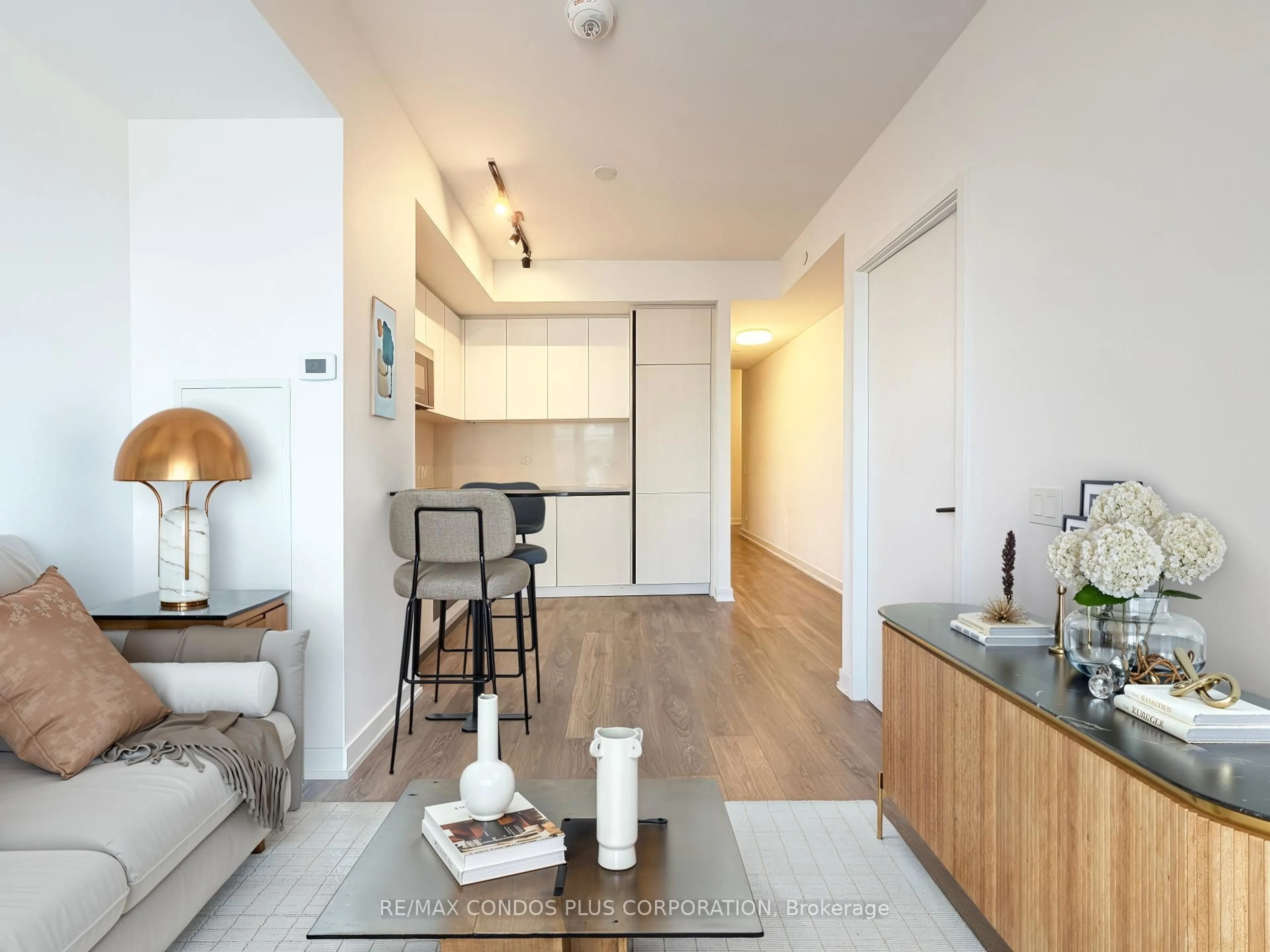 Unknown for 108 Peter St #1525, Toronto Ontario M5V 0W2