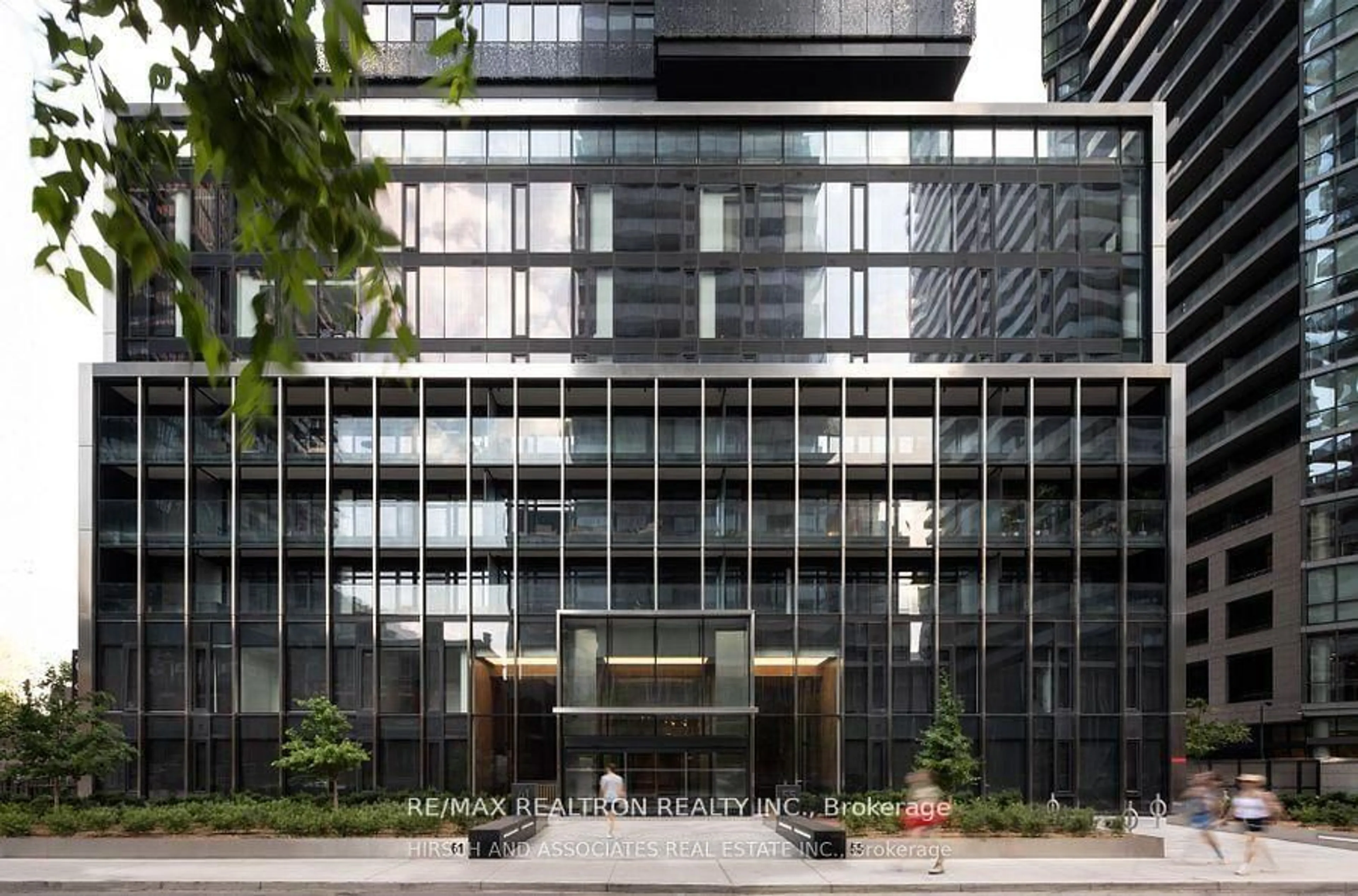 Indoor foyer for 55 Charles St #803, Toronto Ontario M4Y 0J1